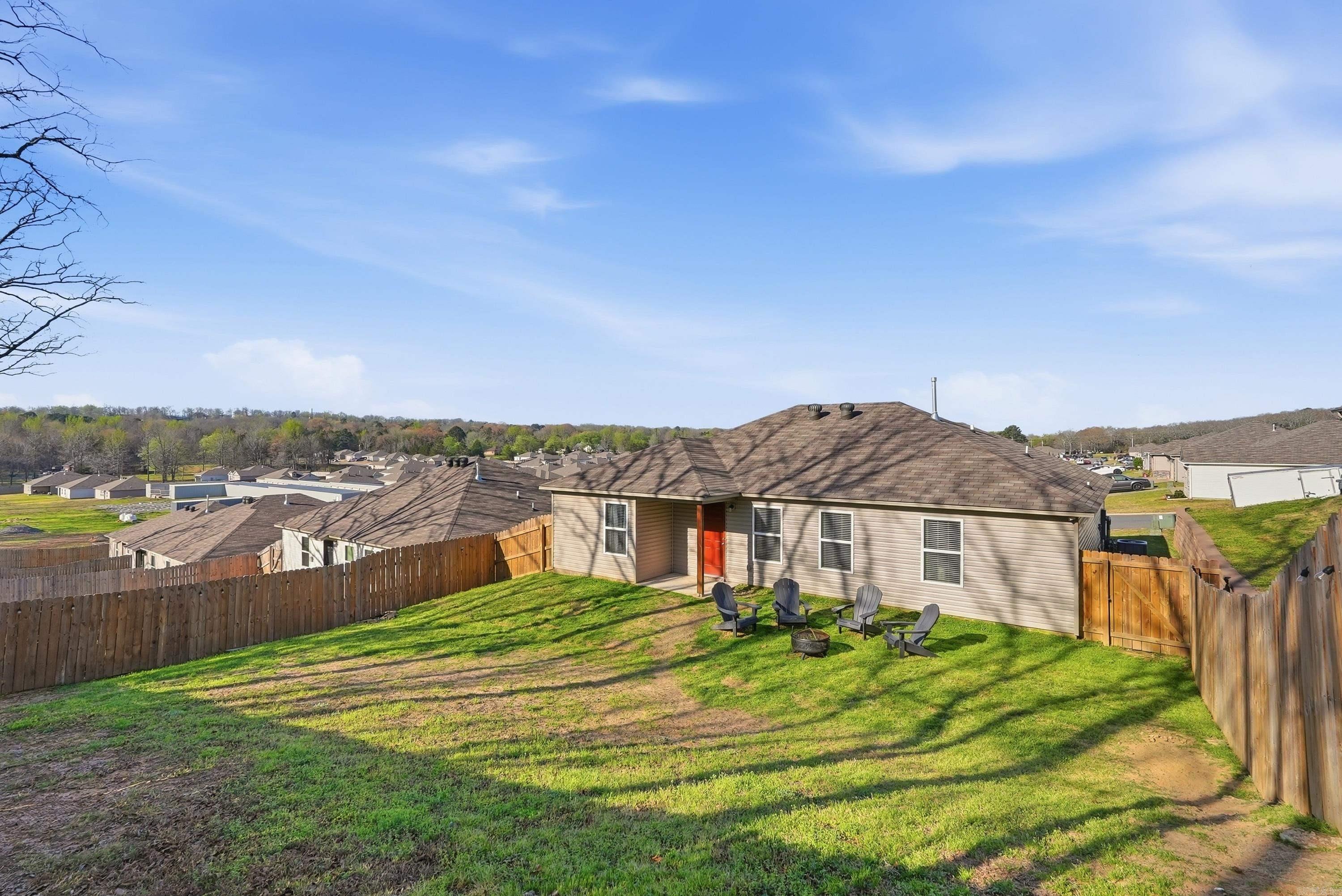 8 Spring Ridge Ln  Conway, AR