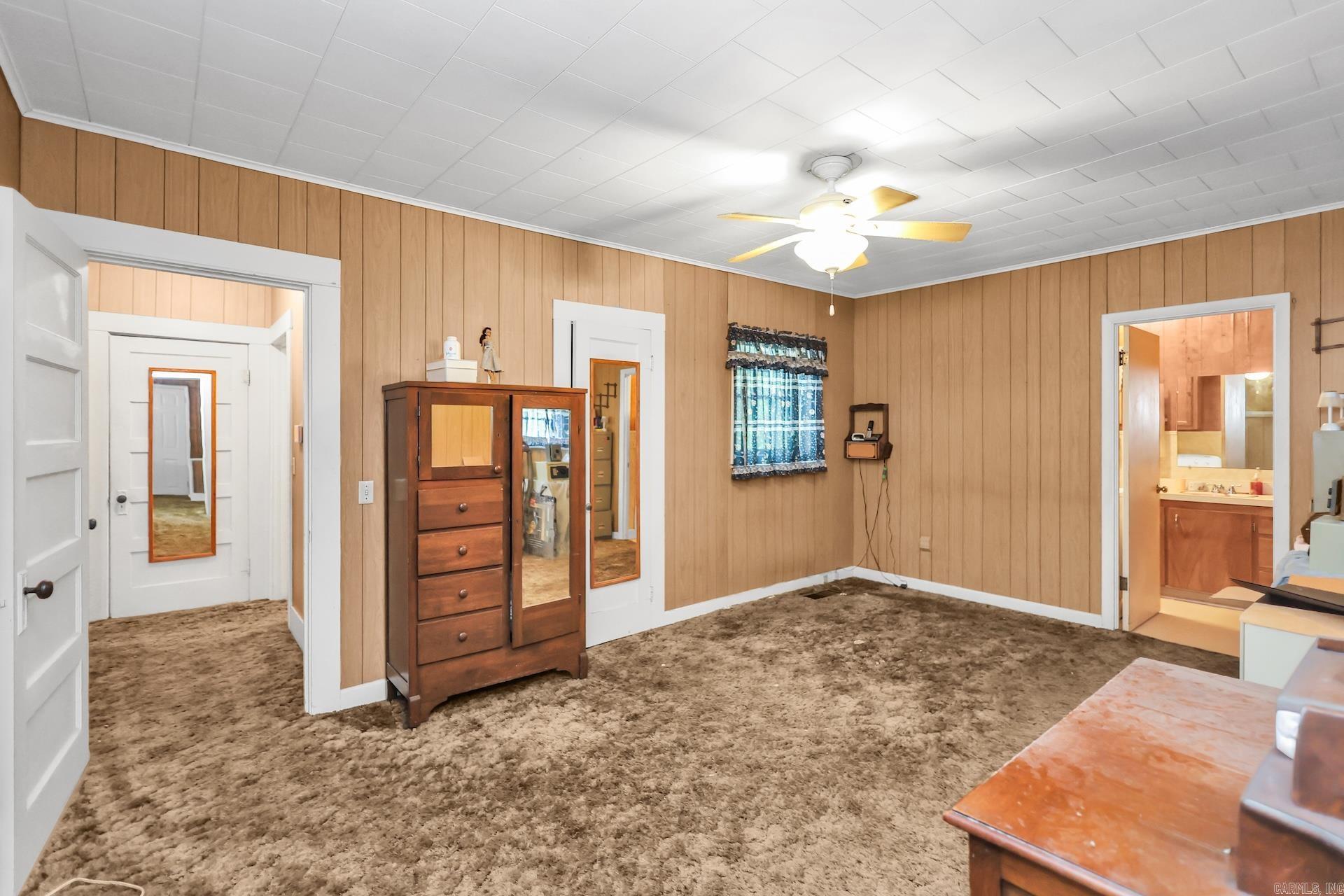 255 W Elm  Mount Ida, AR