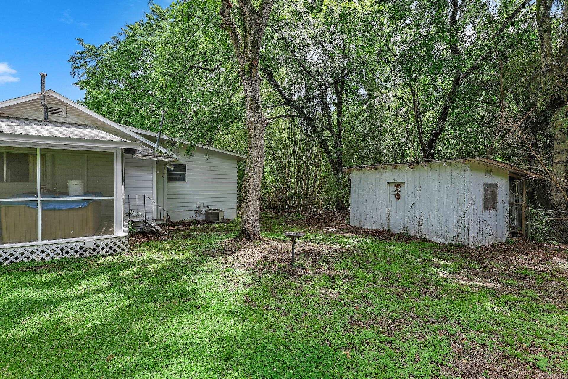255 W Elm  Mount Ida, AR