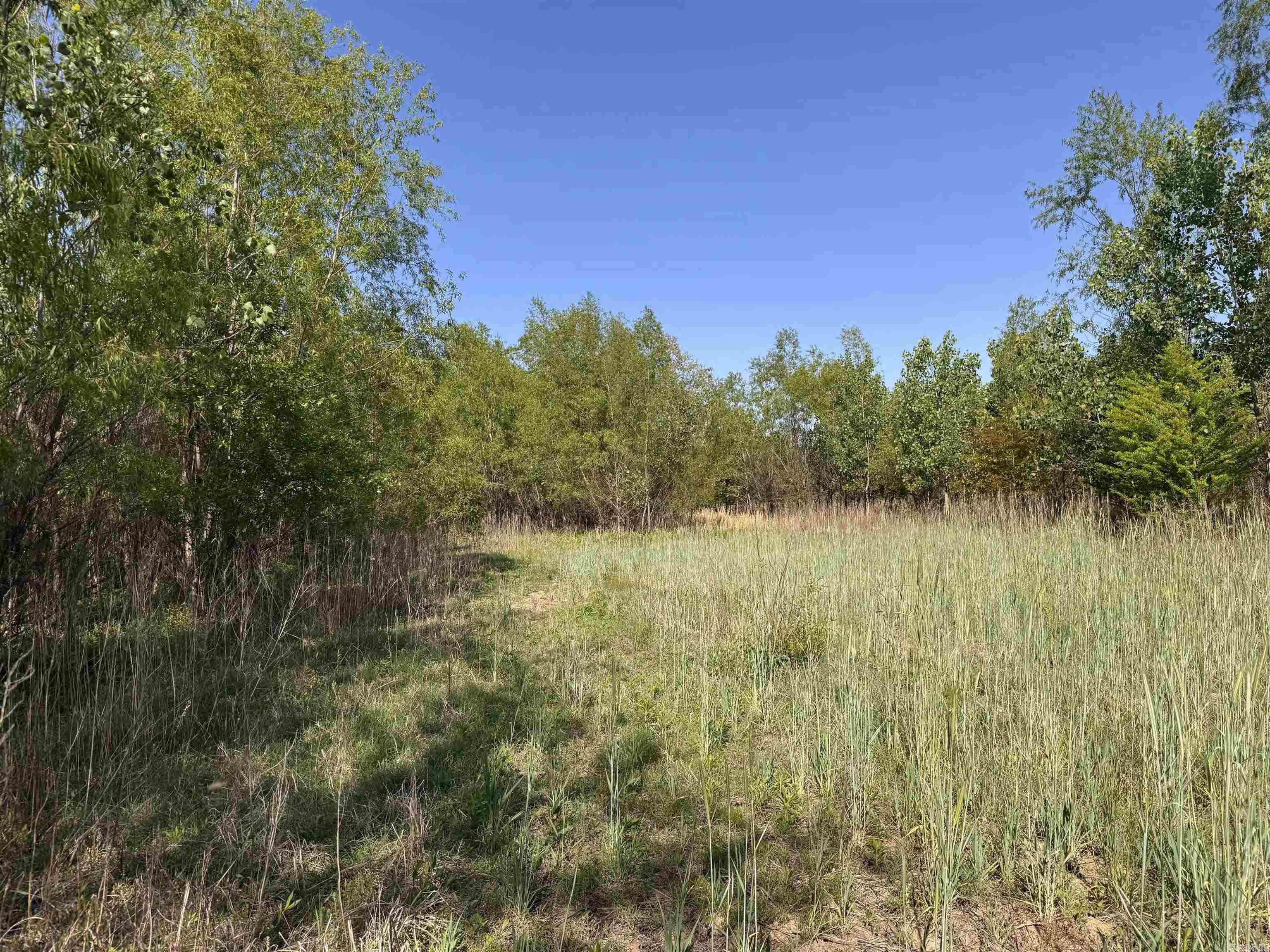 001 Arm Lake  Bradford, AR