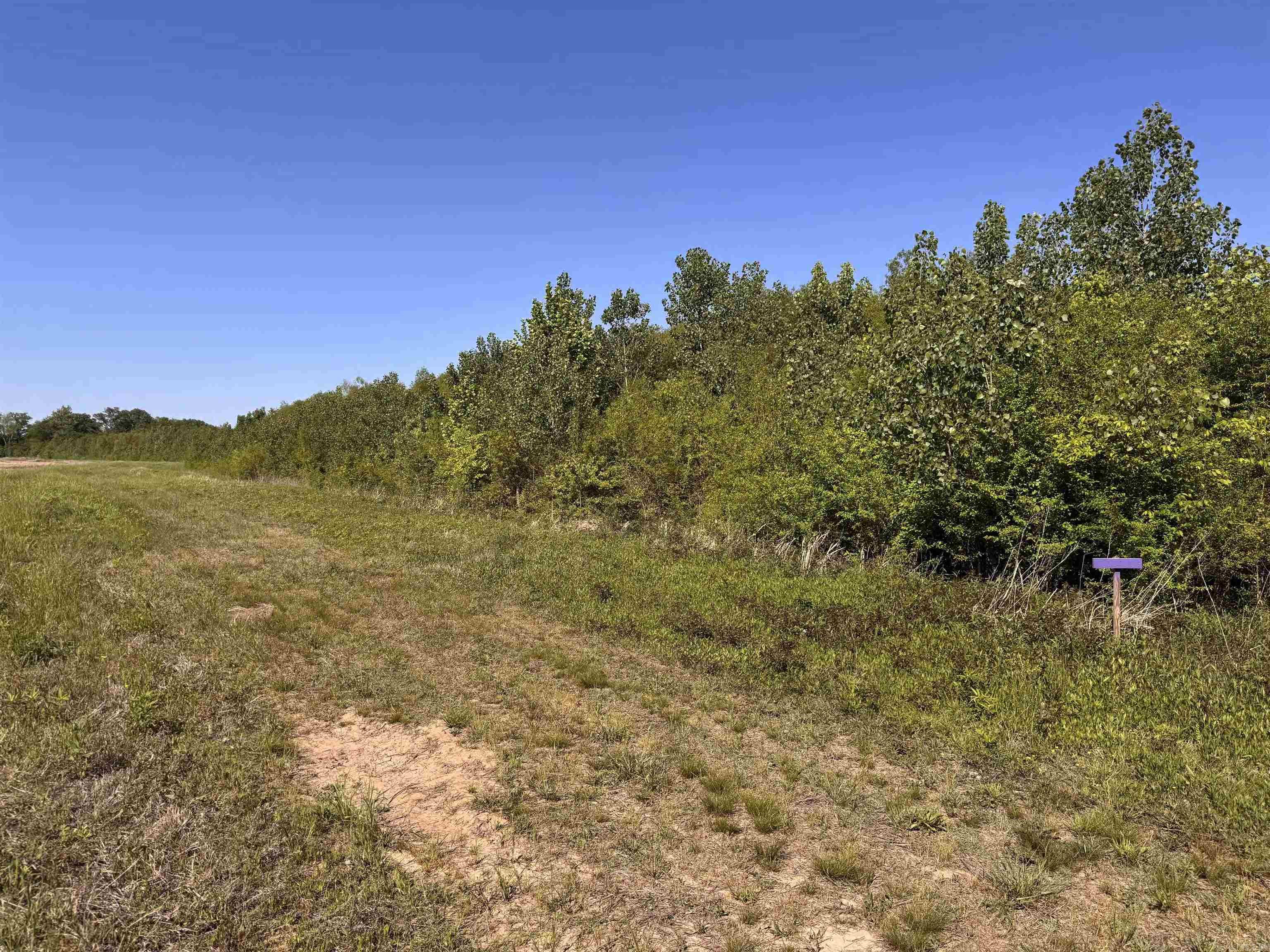 001 Arm Lake  Bradford, AR