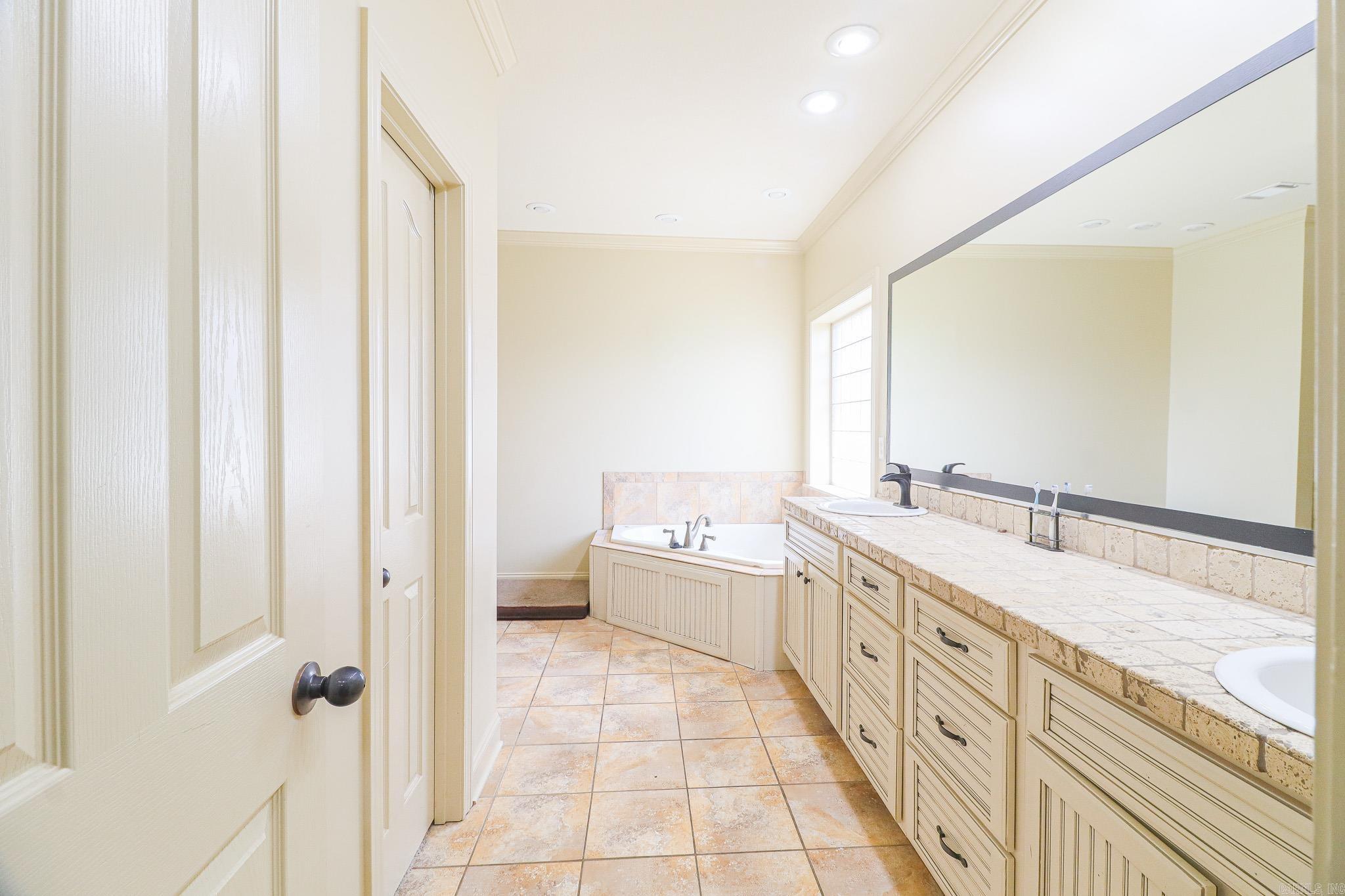 2405 Granite Pointe  Jonesboro, AR