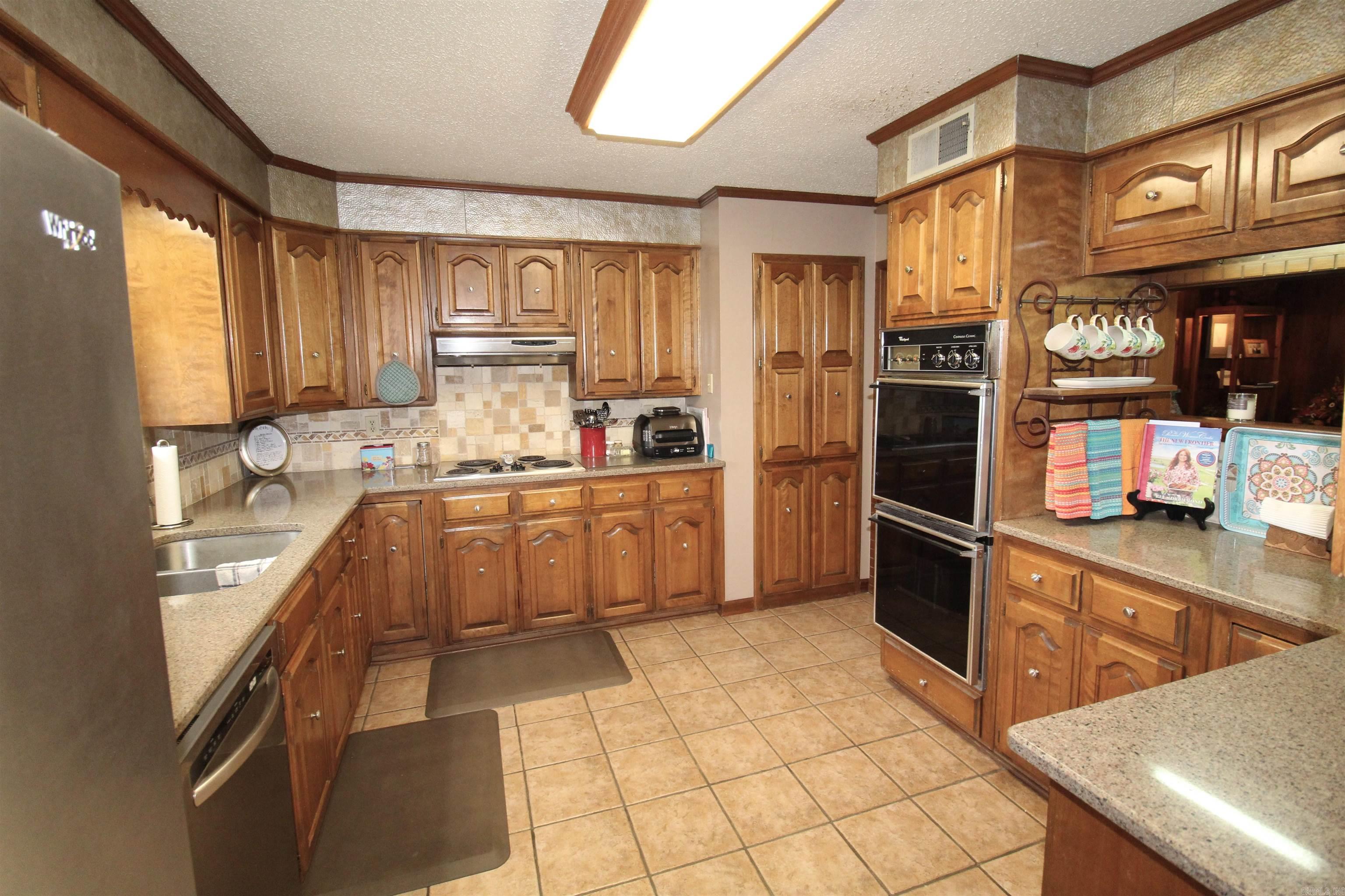 25 Sites Dr  Sheridan, AR