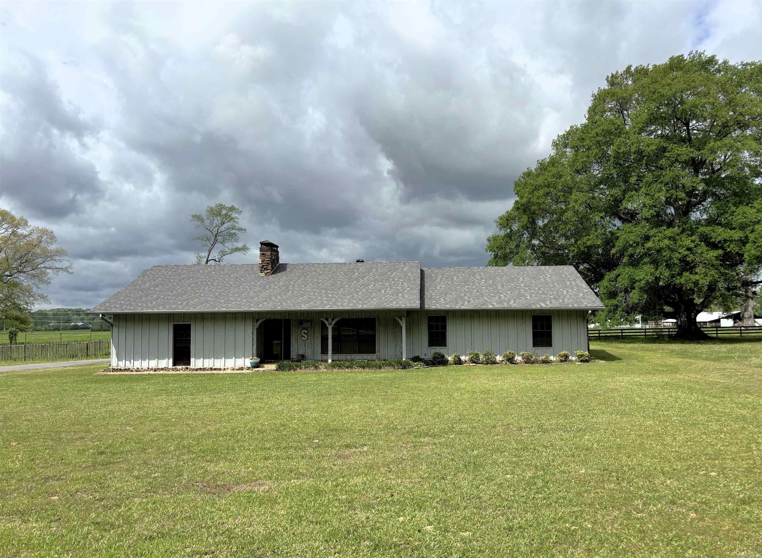 25 Sites Dr  Sheridan, AR