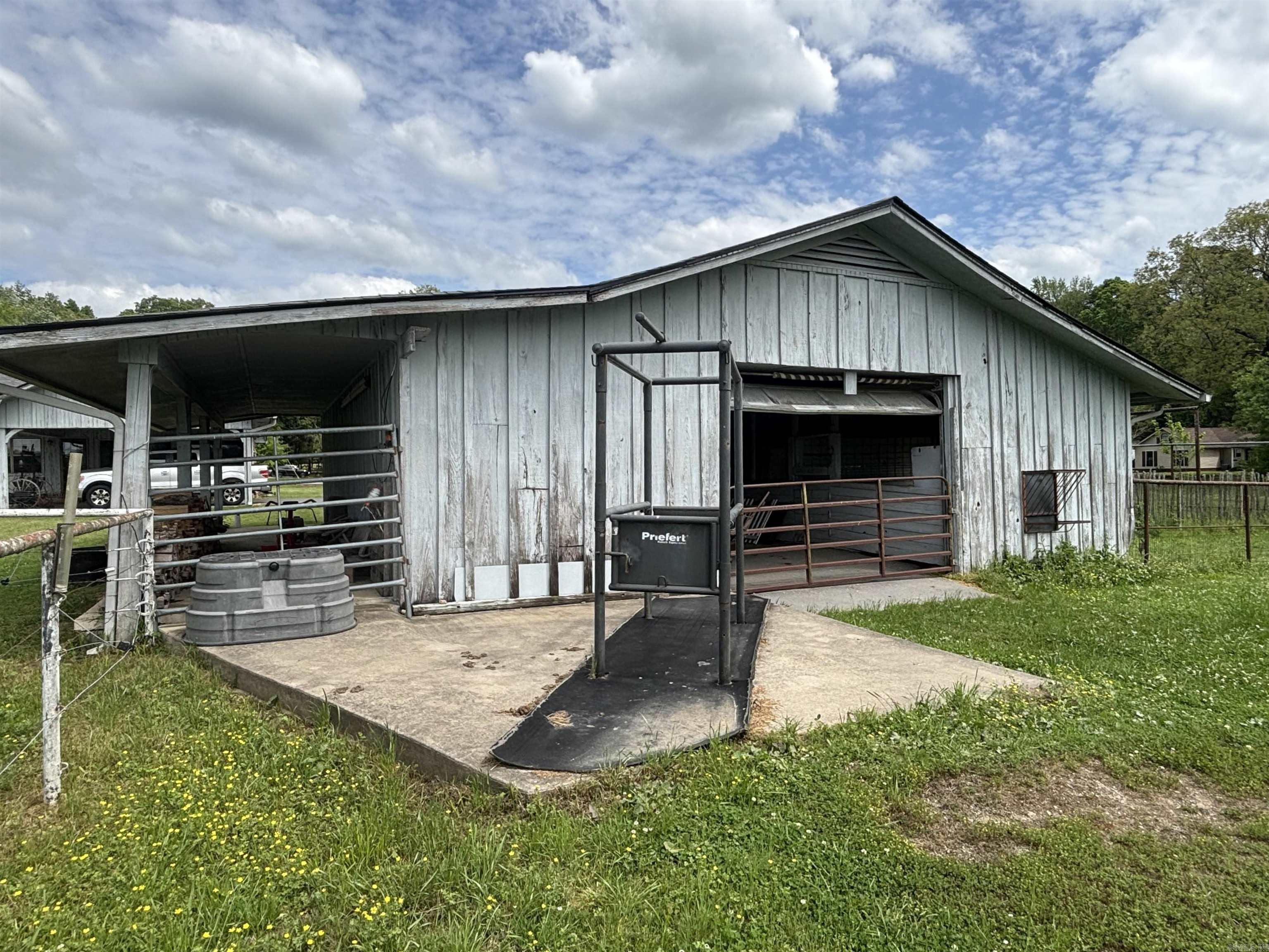 25 Sites Dr  Sheridan, AR