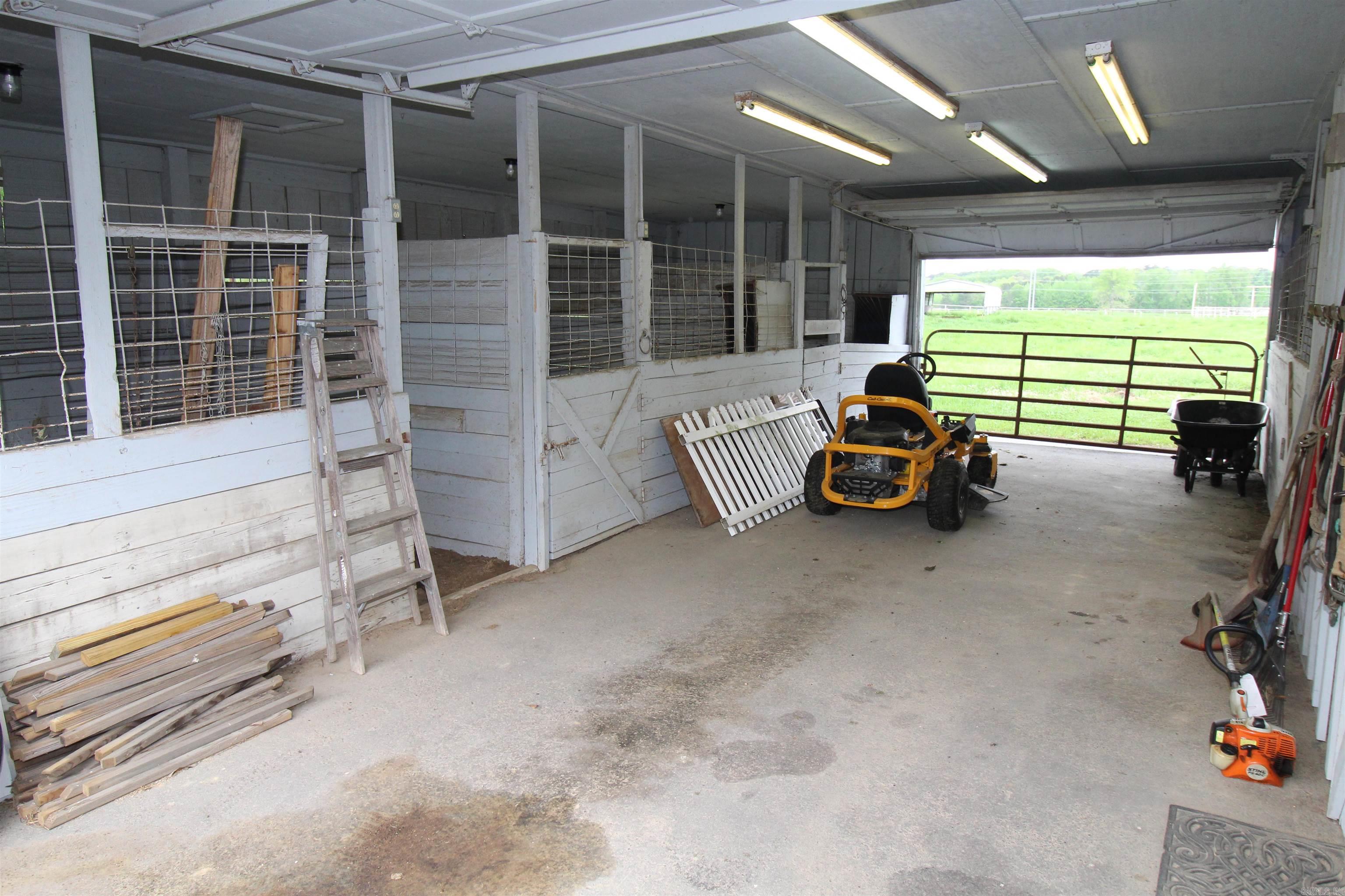 25 Sites Dr  Sheridan, AR