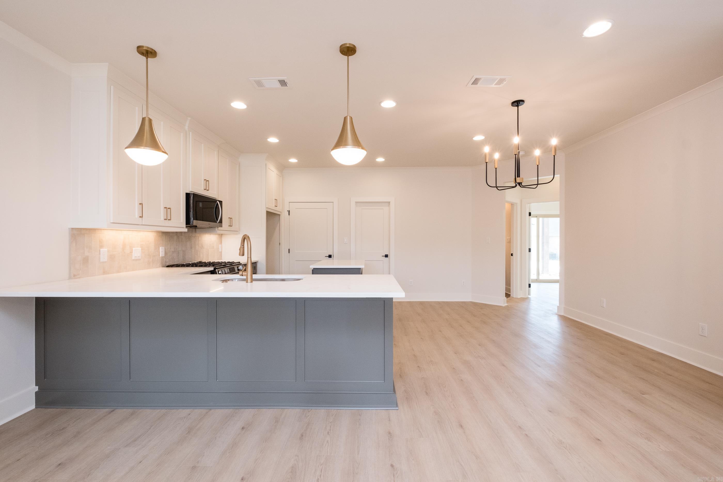 28 Driftwood  Little Rock, AR