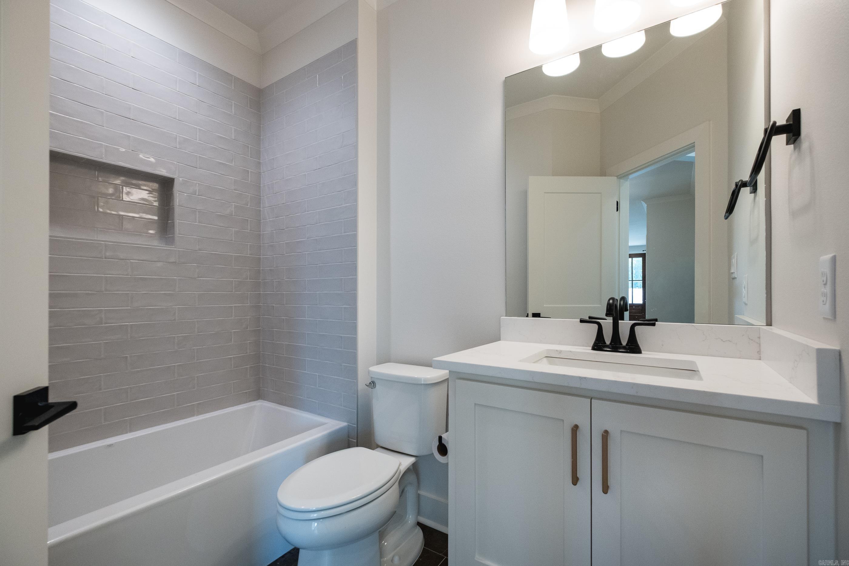 28 Driftwood  Little Rock, AR