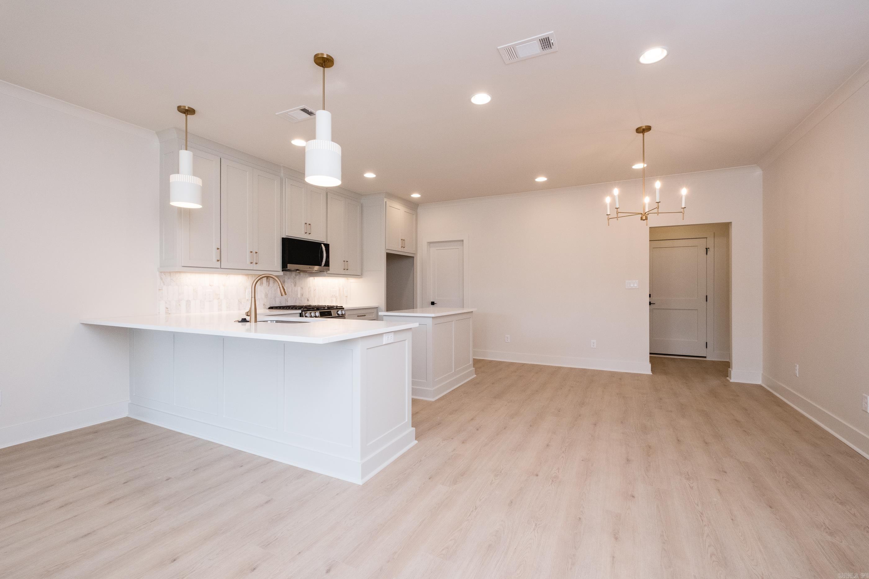 26 Driftwood  Little Rock, AR