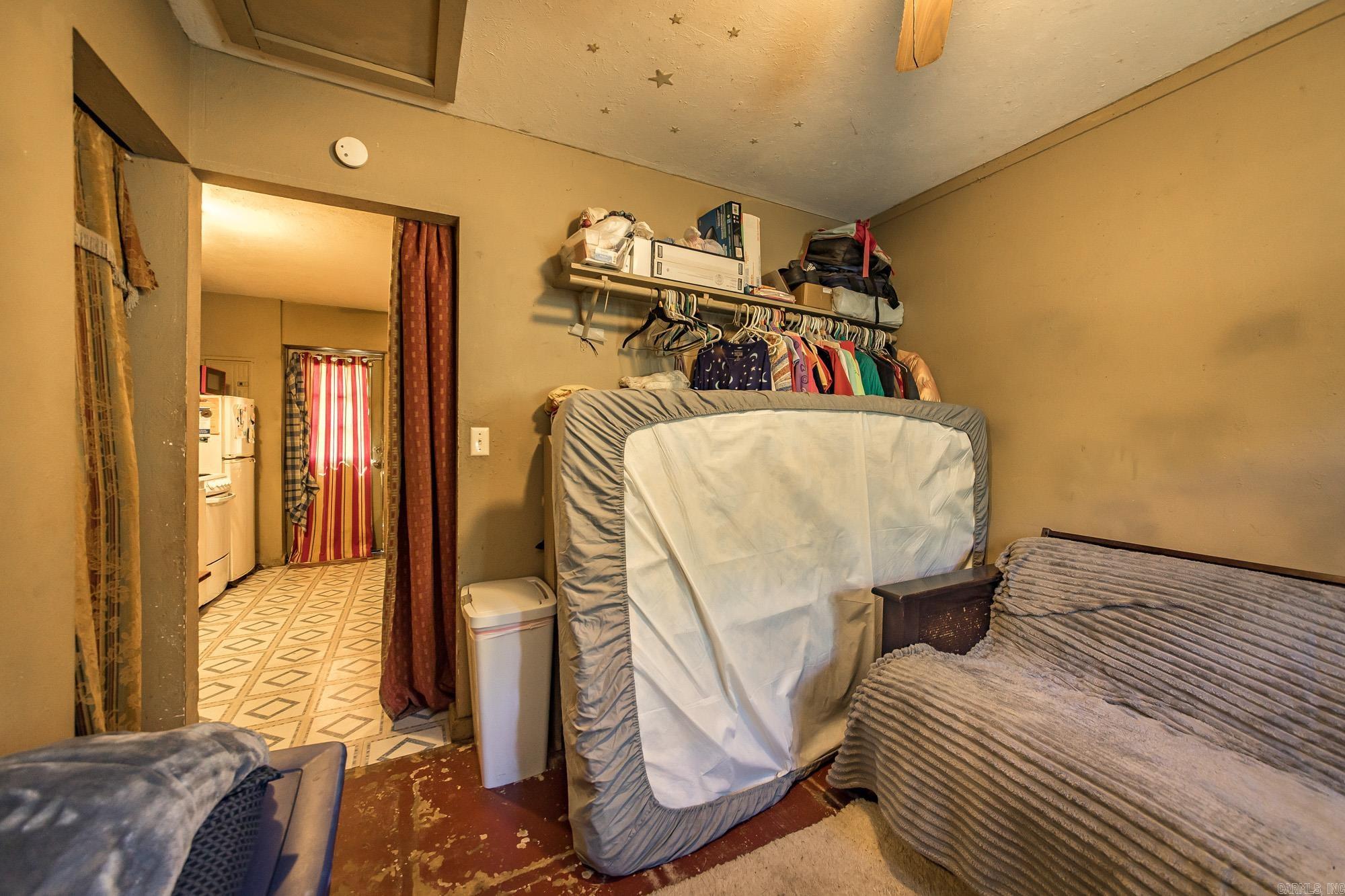 603 Razorback Dr  Clinton, AR