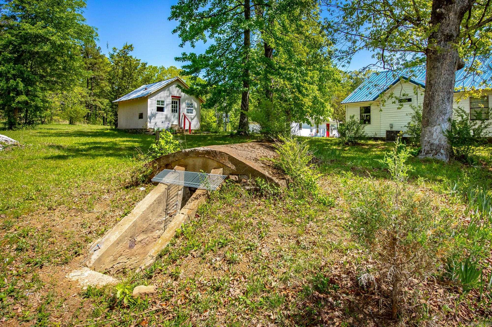 603 Razorback Dr  Clinton, AR