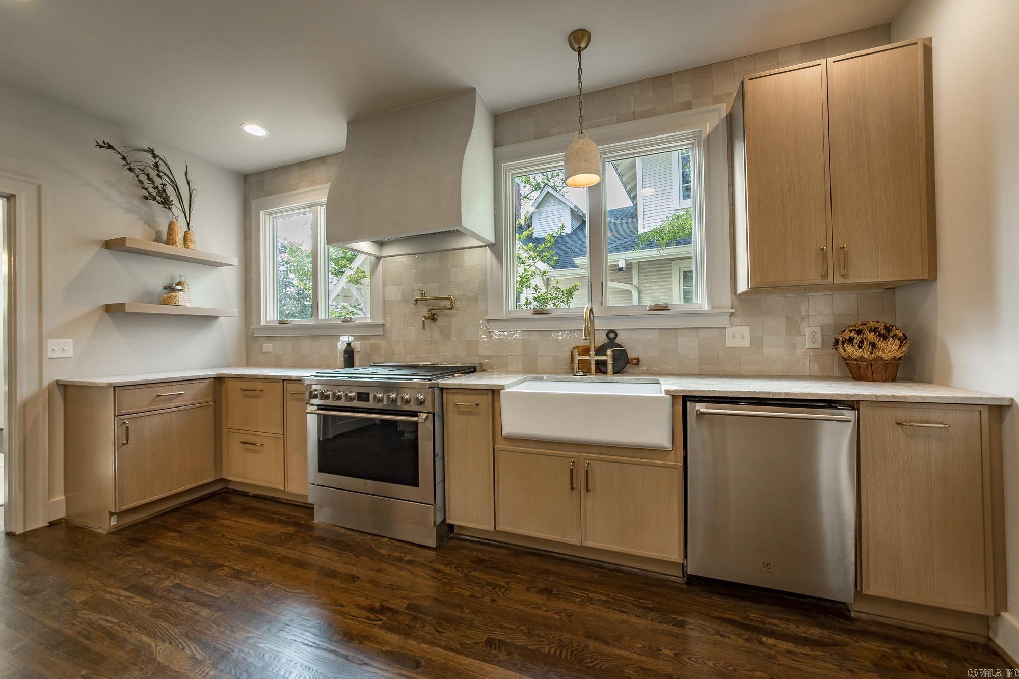 225 Ridgeway  Little Rock, AR