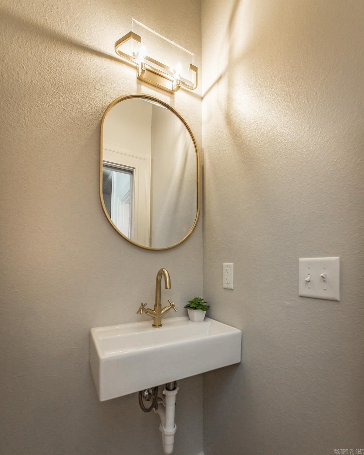 225 Ridgeway  Little Rock, AR