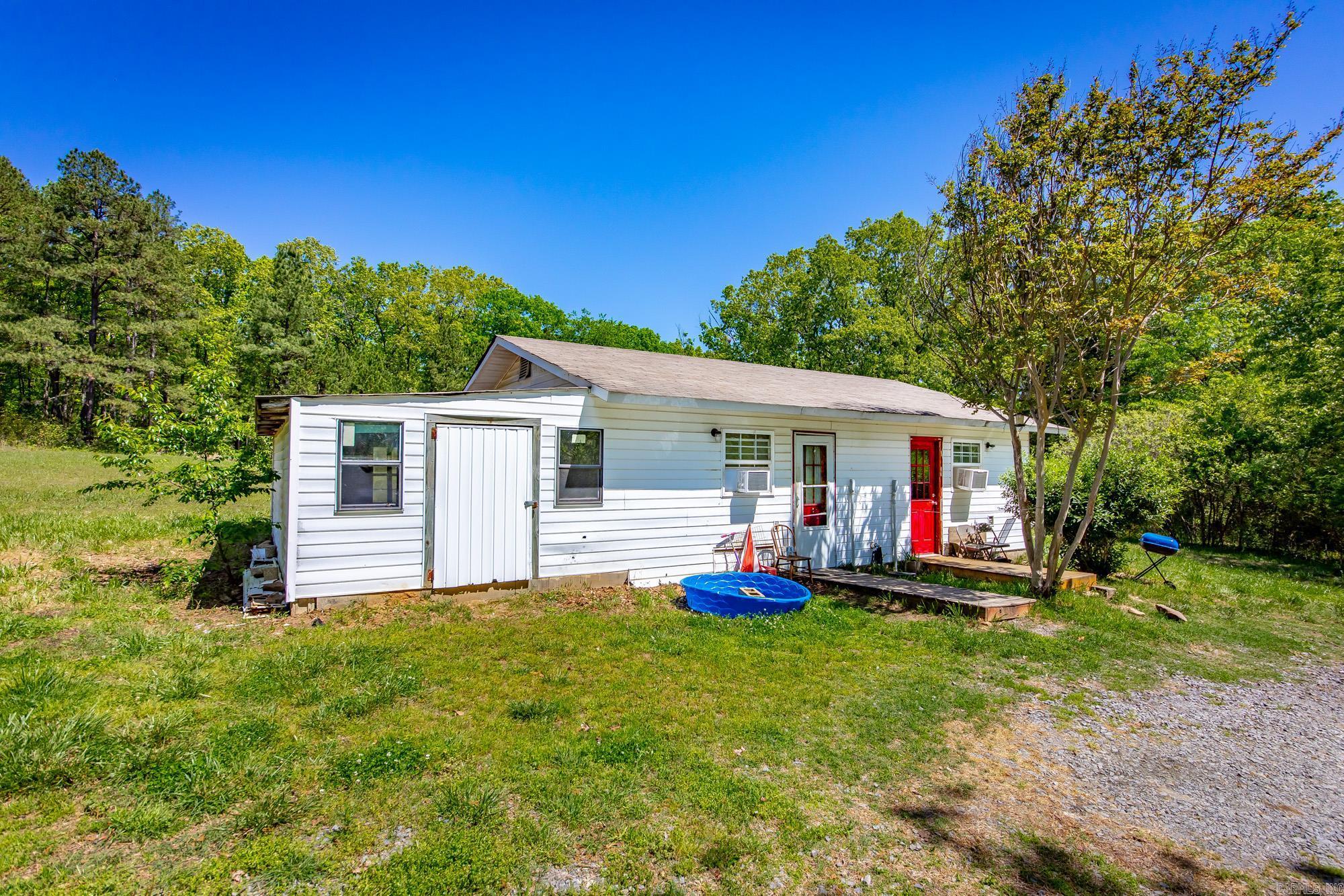 603 Razorback Dr  Clinton, AR