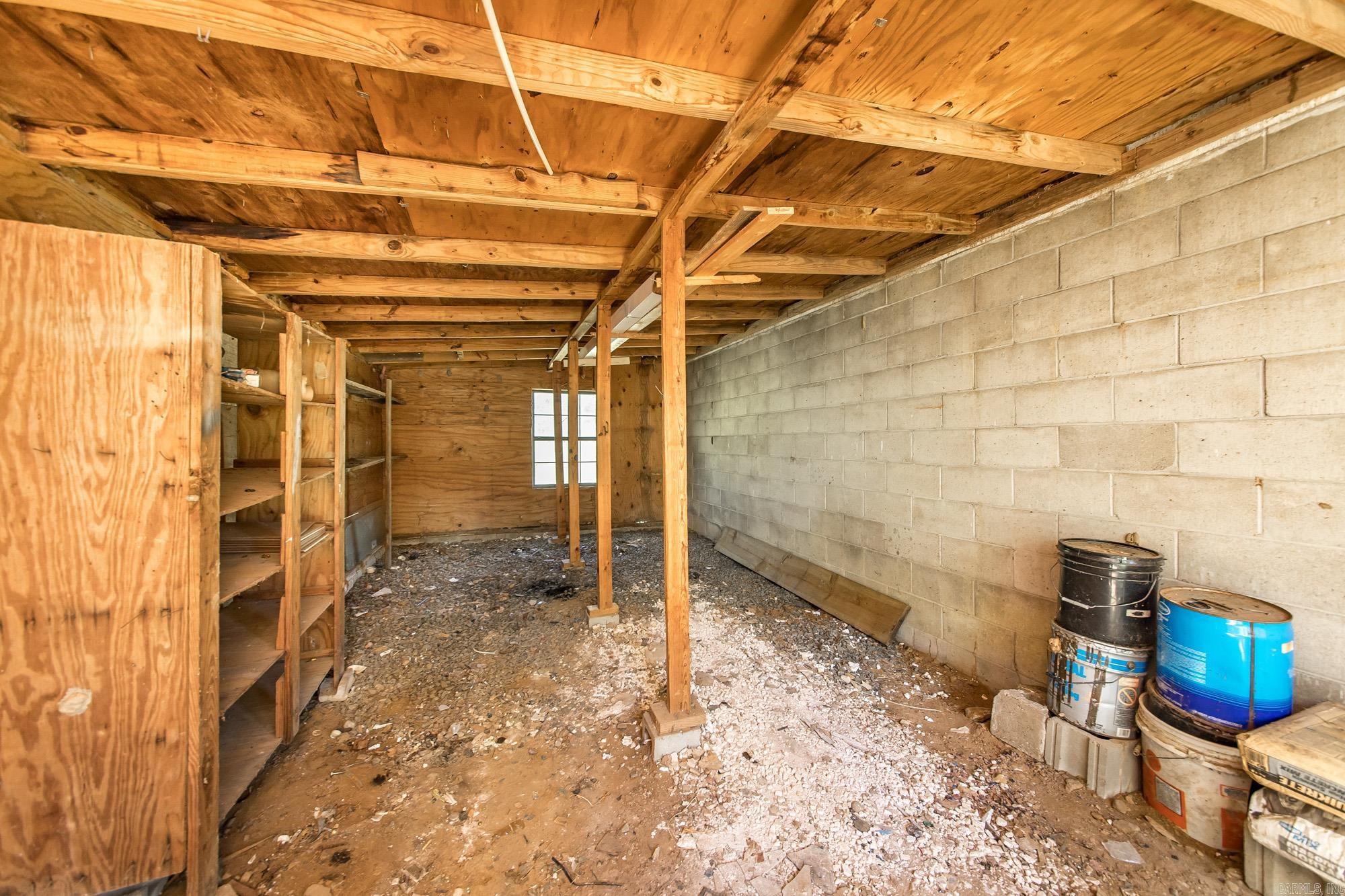 603 Razorback Dr  Clinton, AR