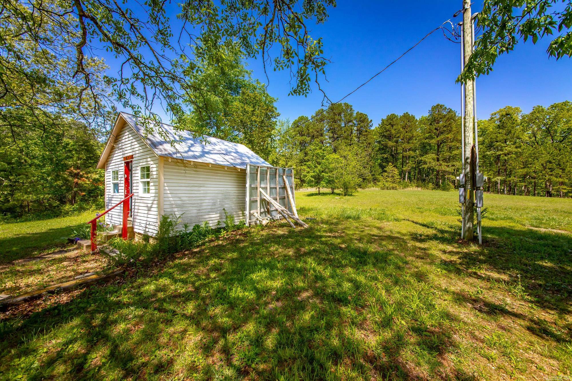 603 Razorback Dr  Clinton, AR