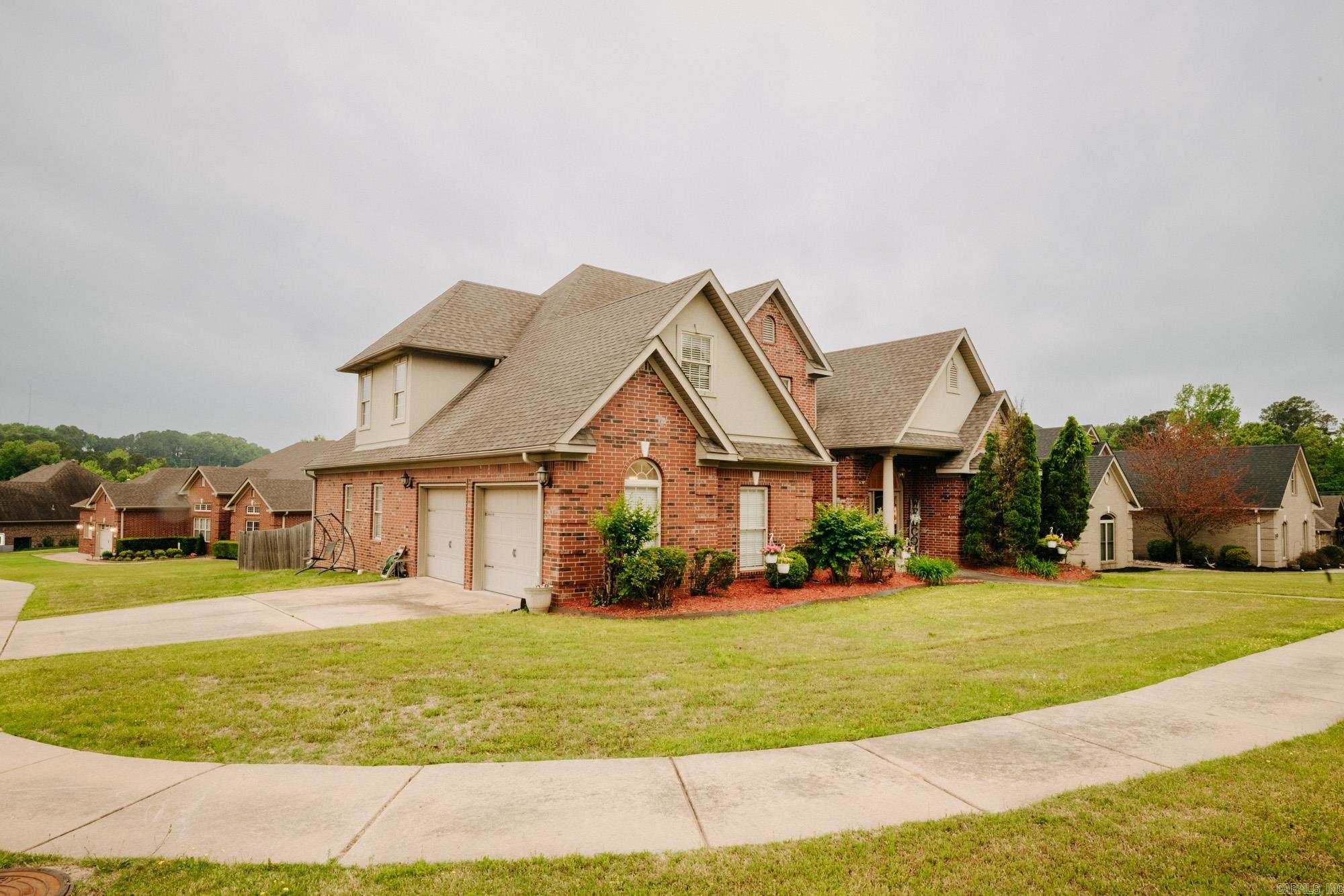 519 Scarlet Oaks  Benton, AR