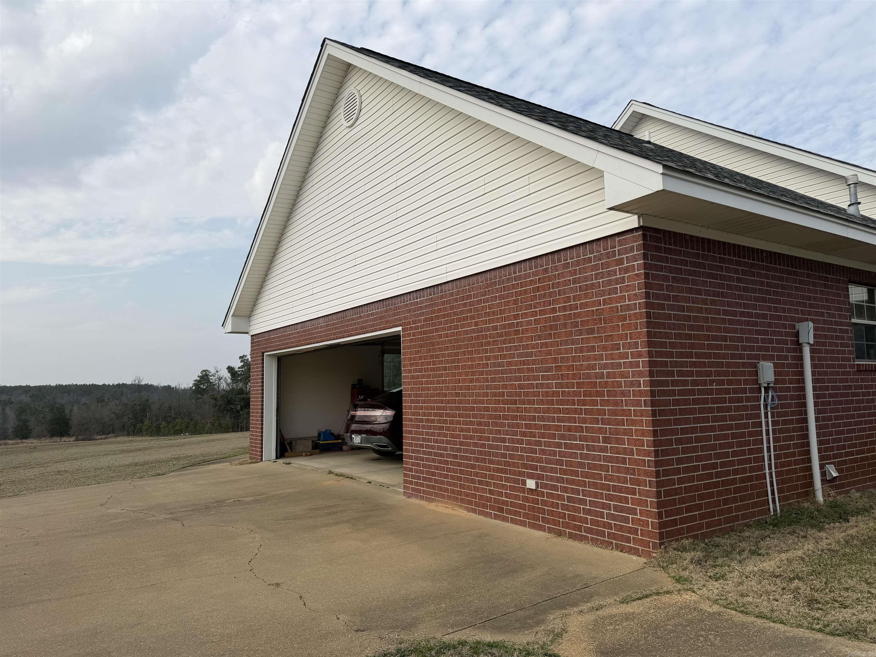 2920 GOODFELLOW  Star City, AR