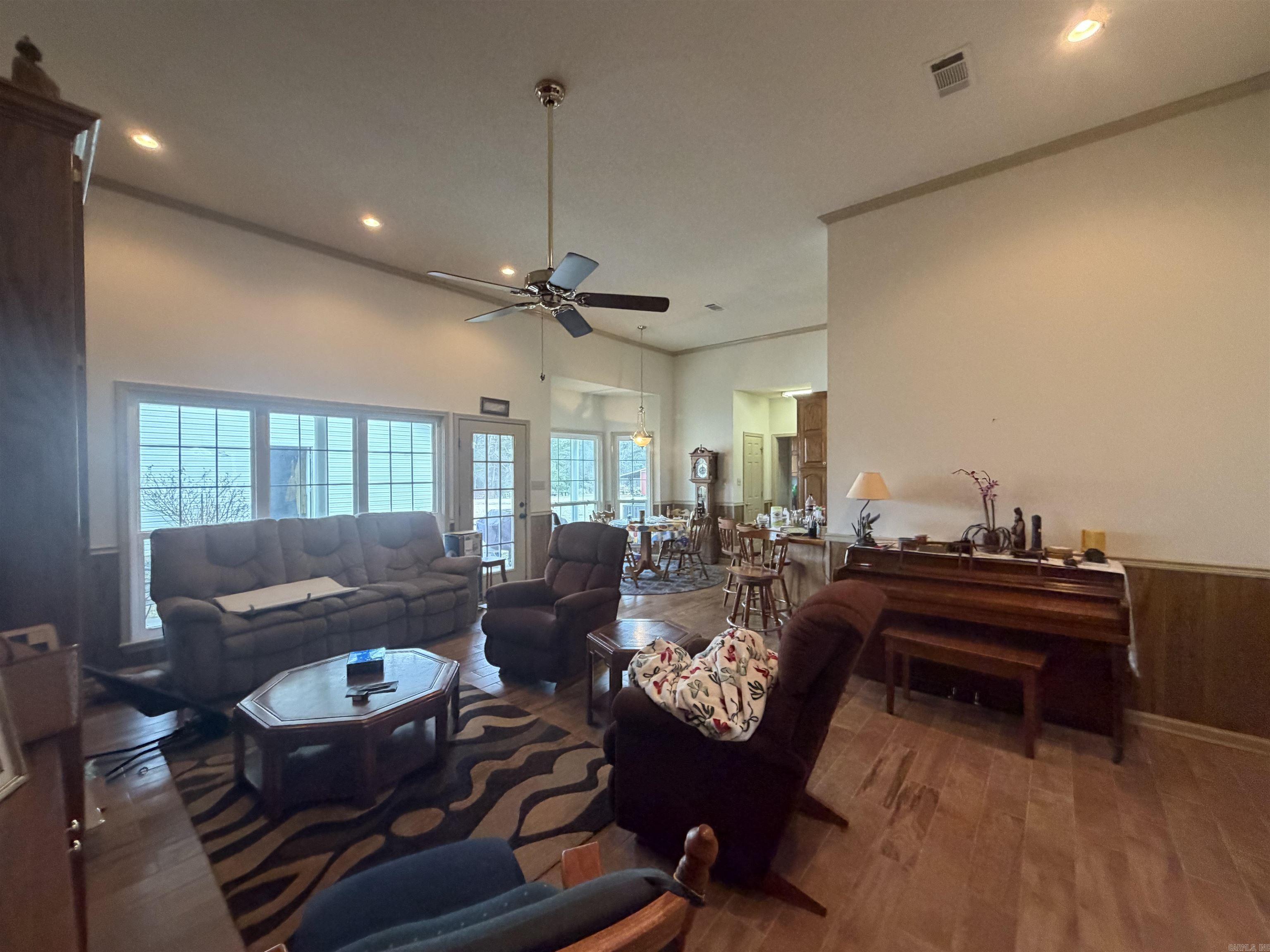 2920 GOODFELLOW  Star City, AR