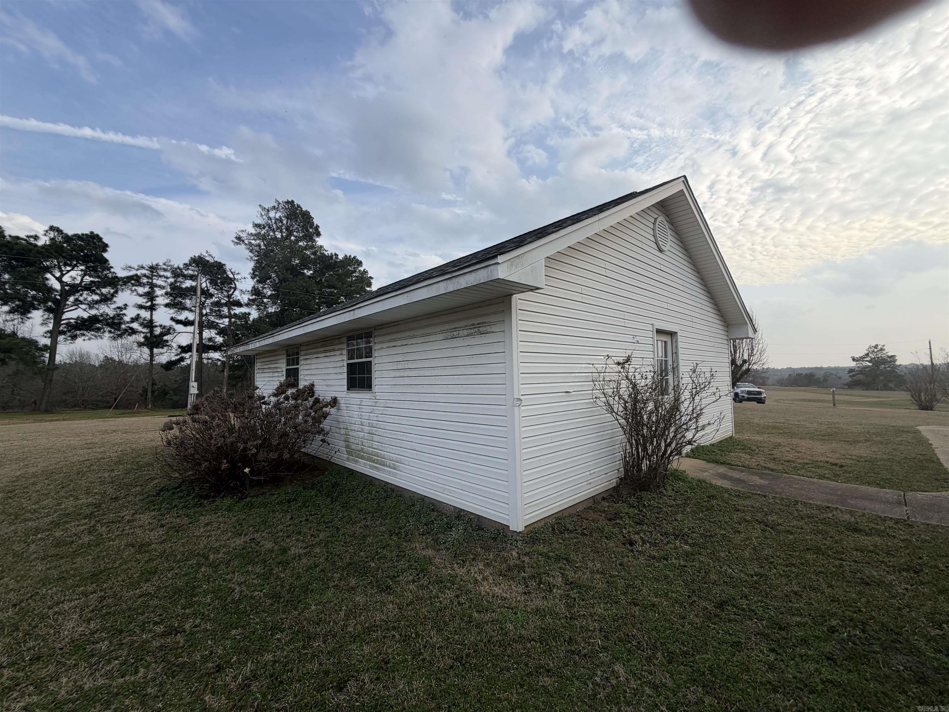2920 GOODFELLOW  Star City, AR