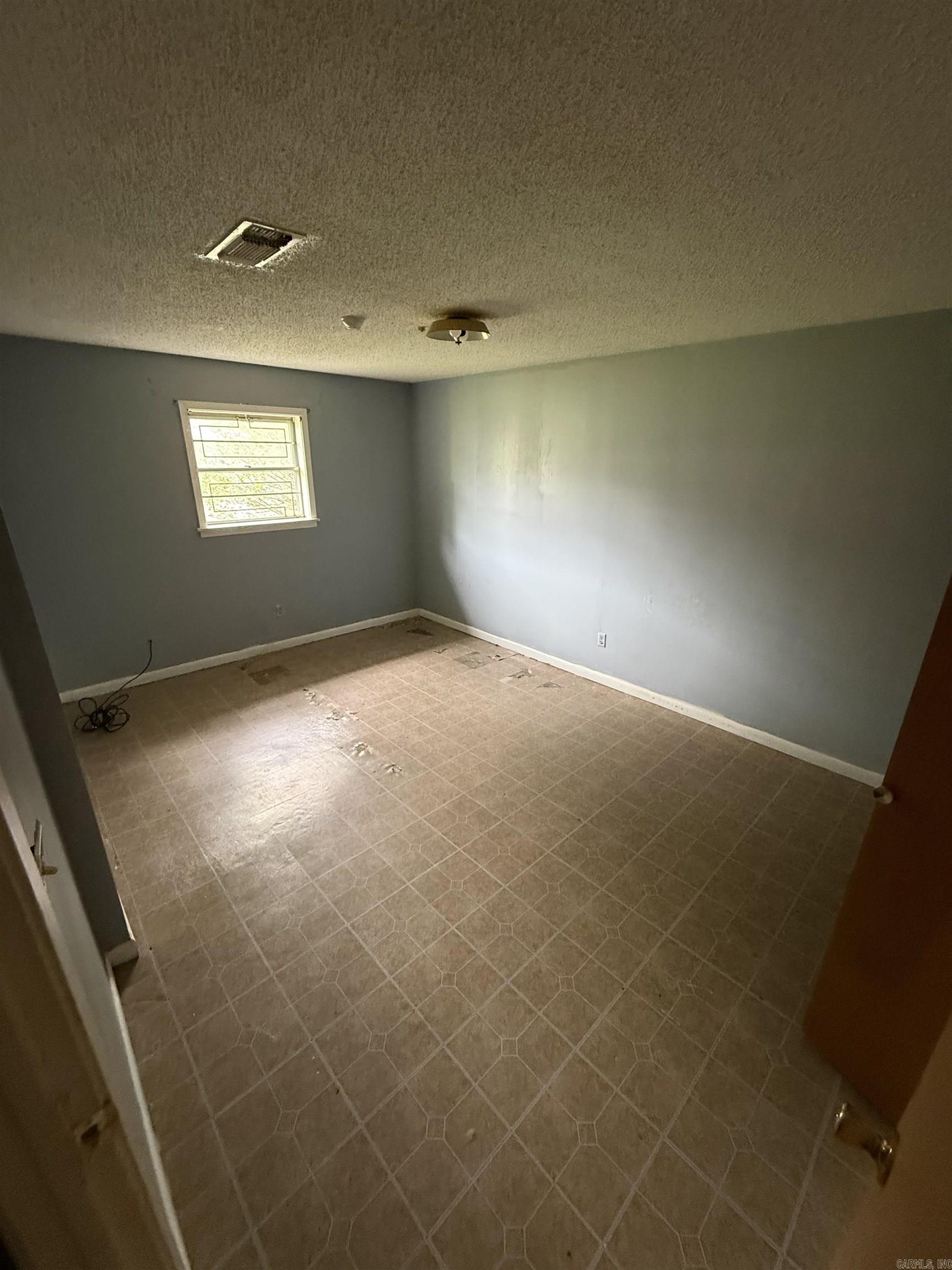 3 Mockingbird  Pine Bluff, AR