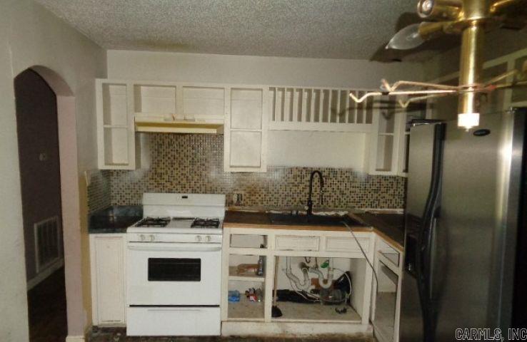 2101 Muldrow  North Little Rock, AR