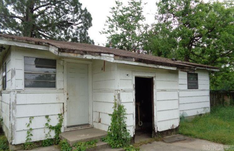 2101 Muldrow  North Little Rock, AR