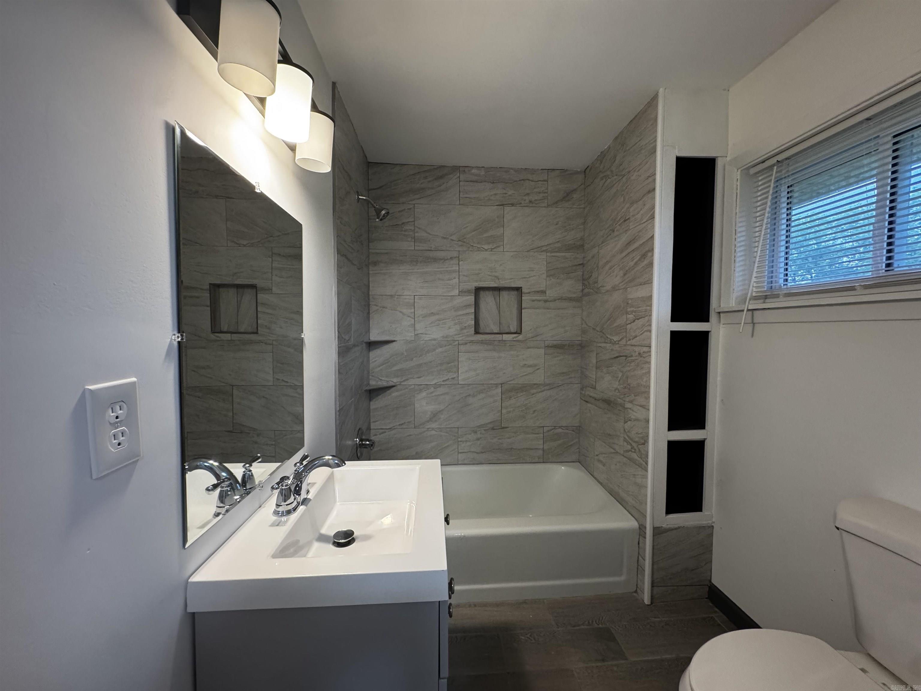 628 Hodges  Forrest City, AR