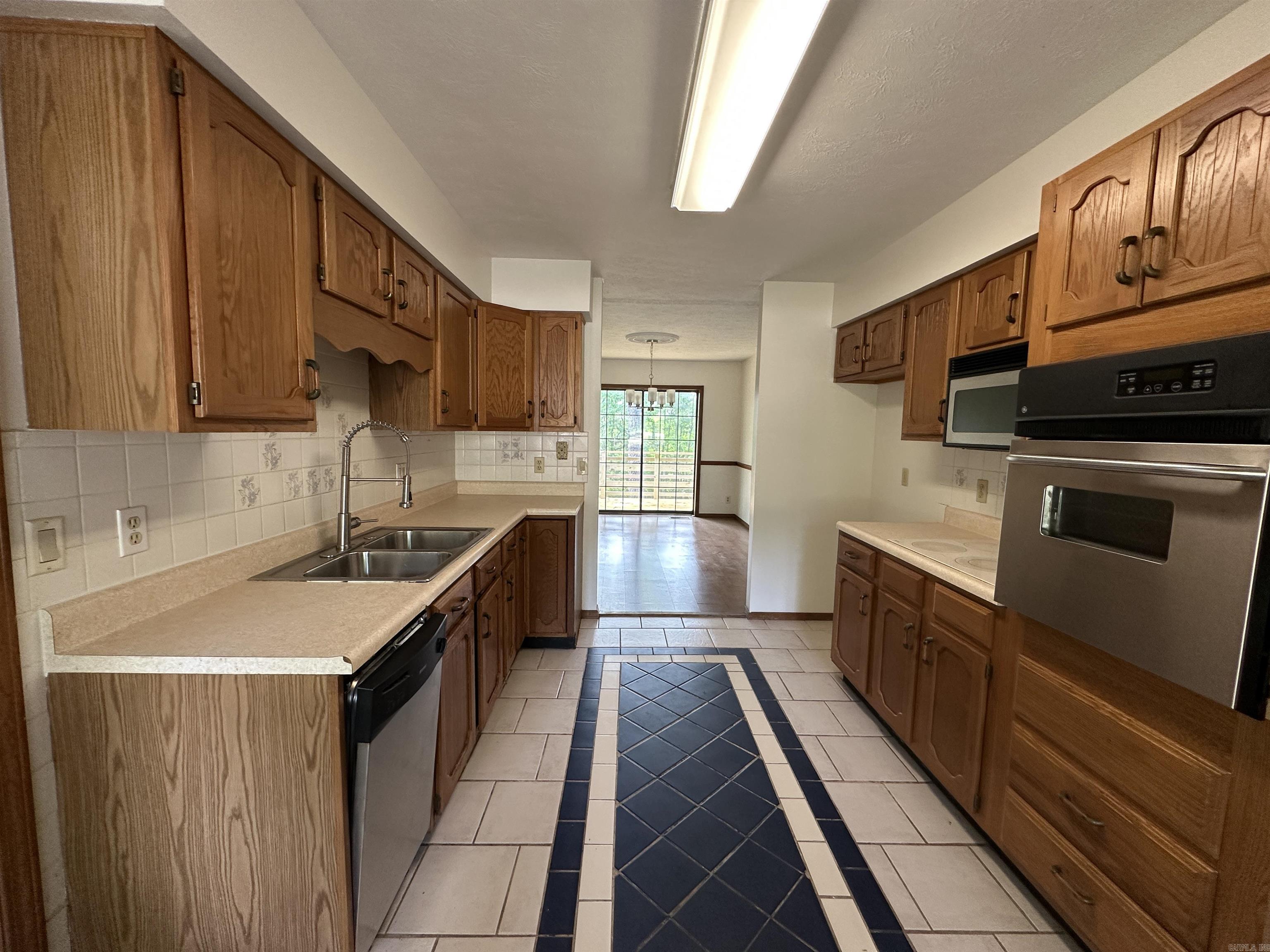 74 Bayview Drive  Mountain Home, AR