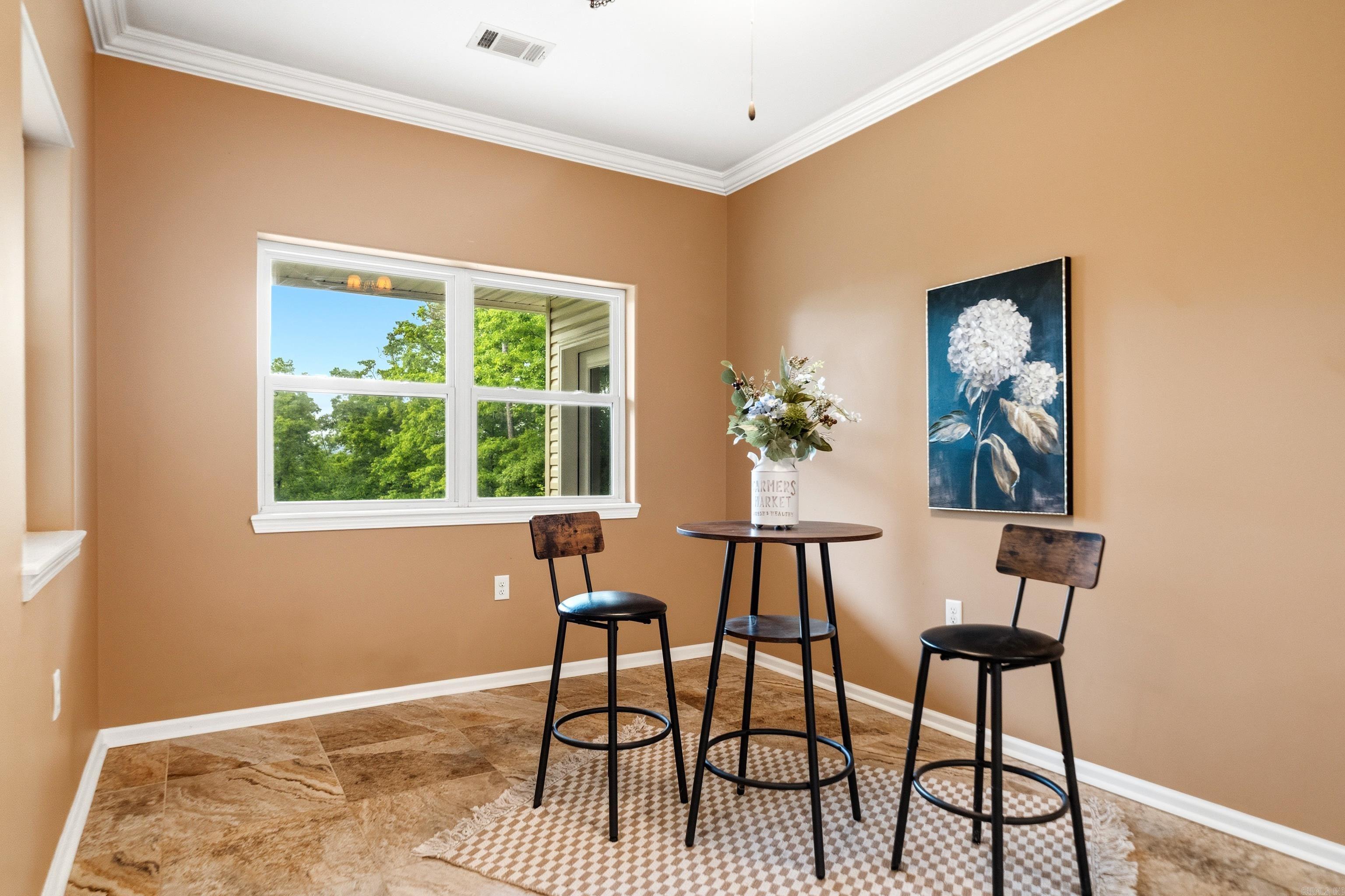 140 W. Hawkview  Royal, AR