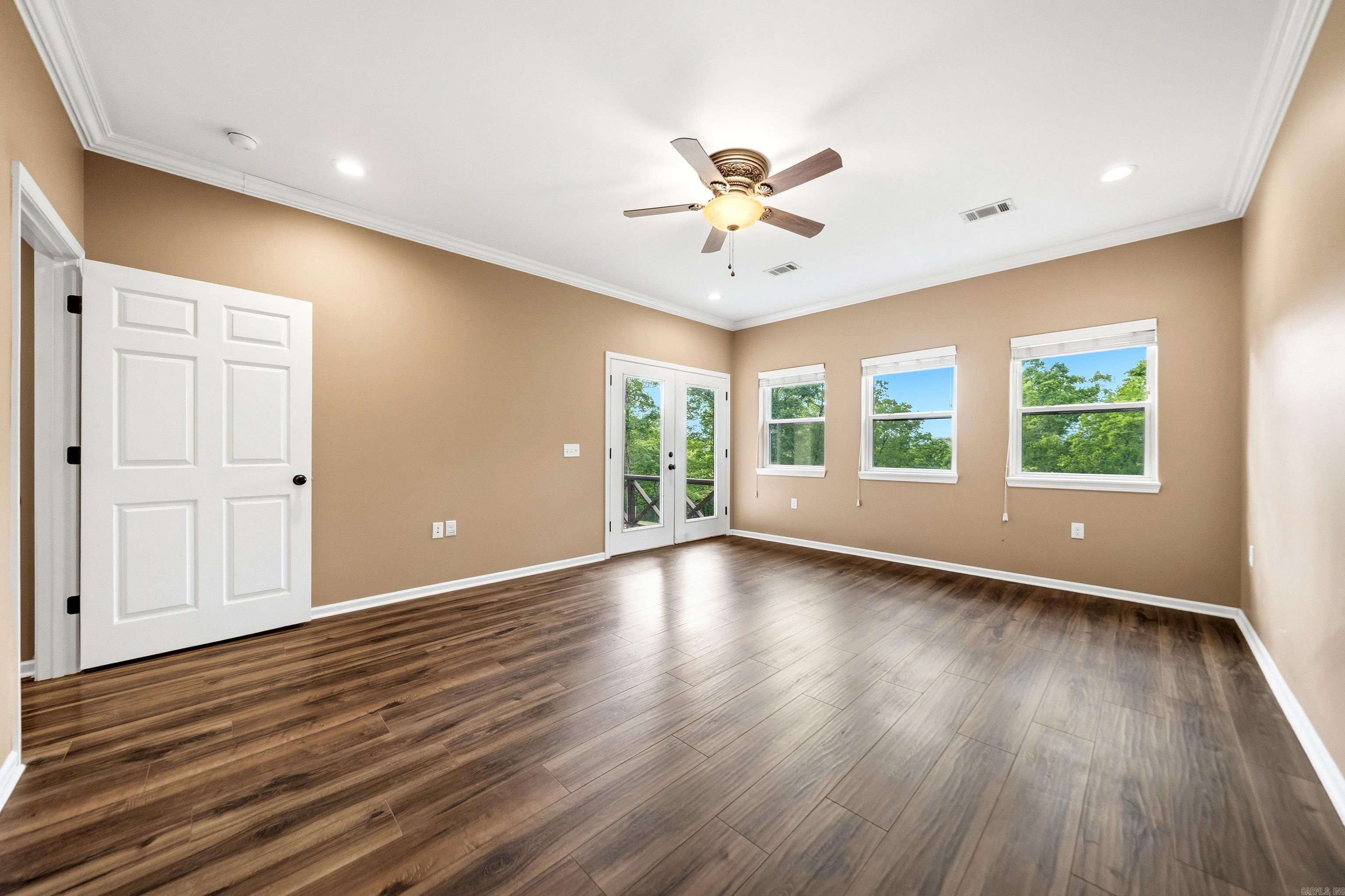 140 W. Hawkview  Royal, AR