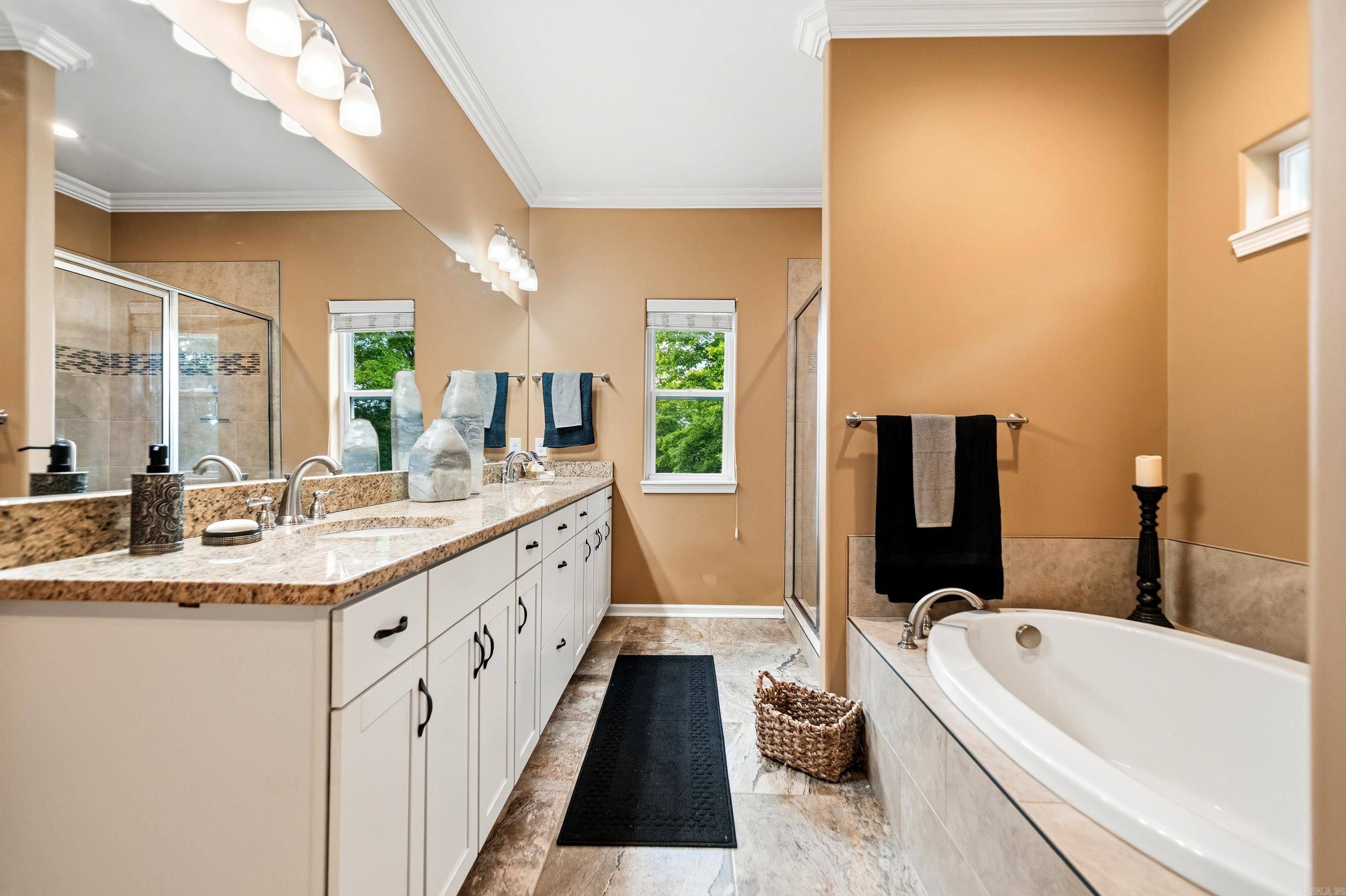 140 W. Hawkview  Royal, AR