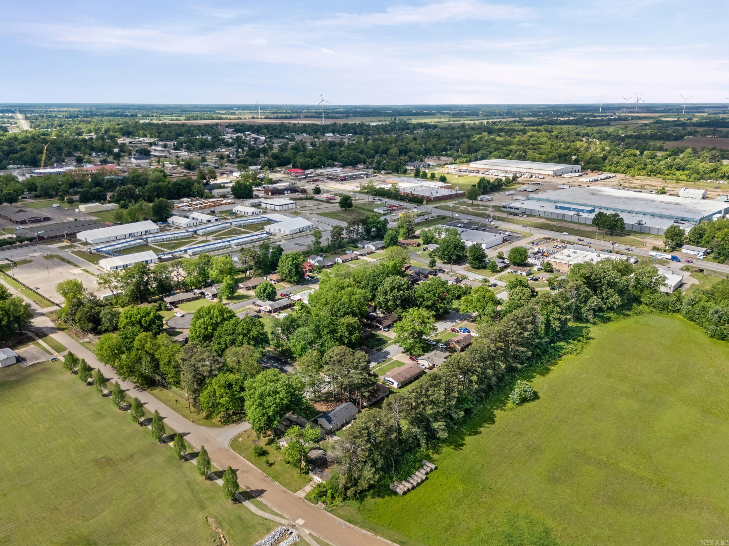 840 N Meadowbrook  Wynne, AR