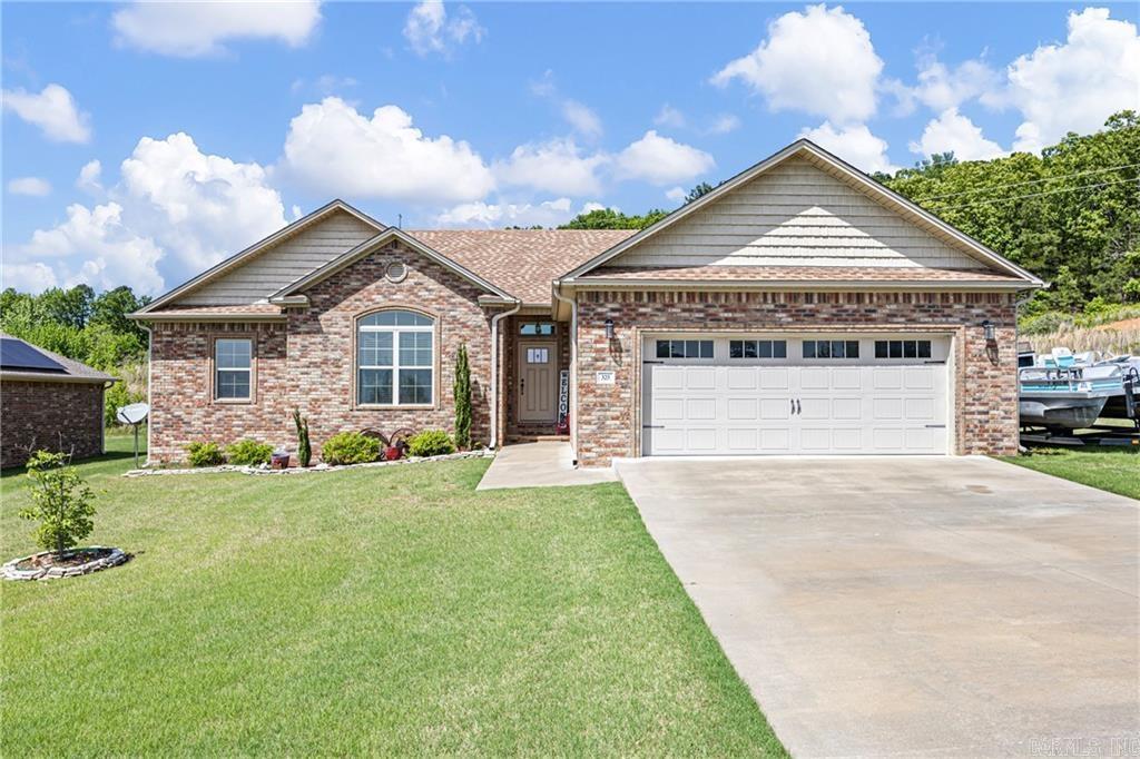 325 Crestwood  Russellville, AR