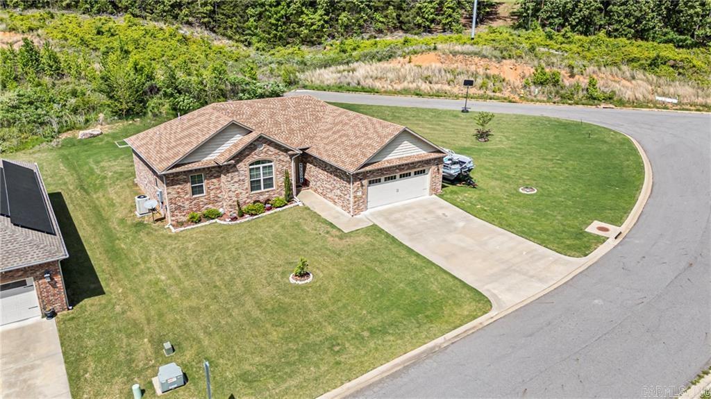 325 Crestwood  Russellville, AR