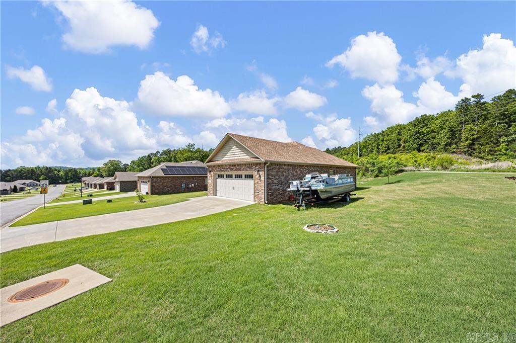 325 Crestwood  Russellville, AR