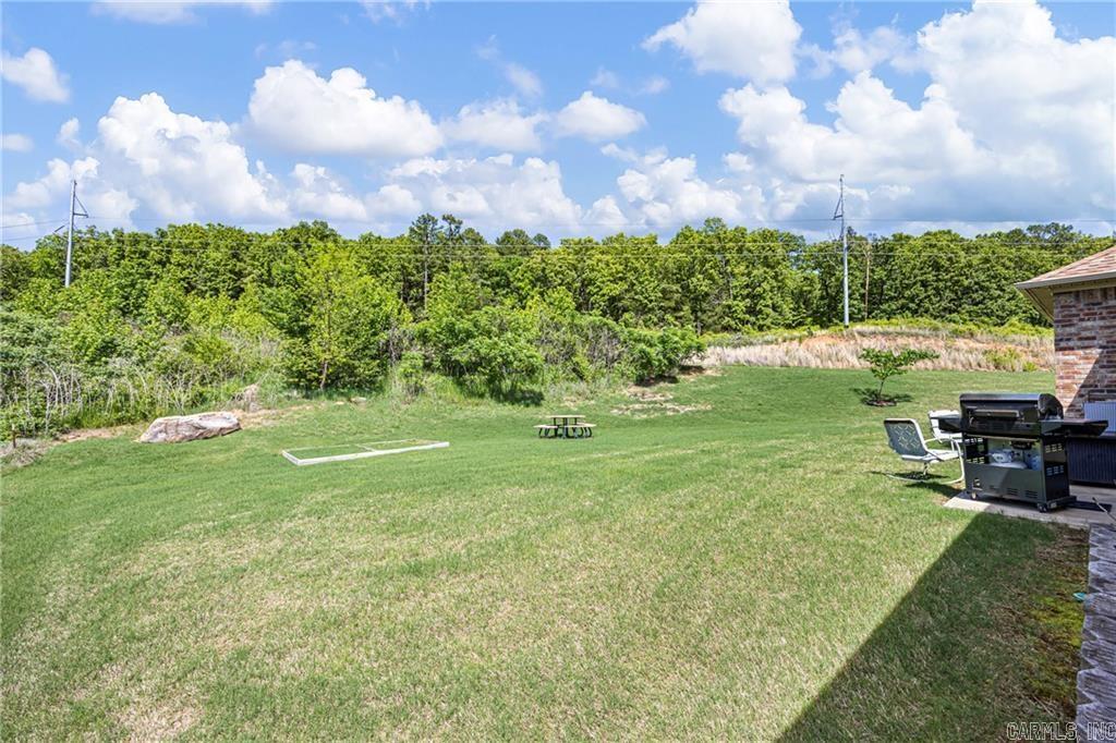 325 Crestwood  Russellville, AR