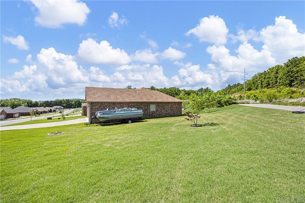 325 Crestwood  Russellville, AR