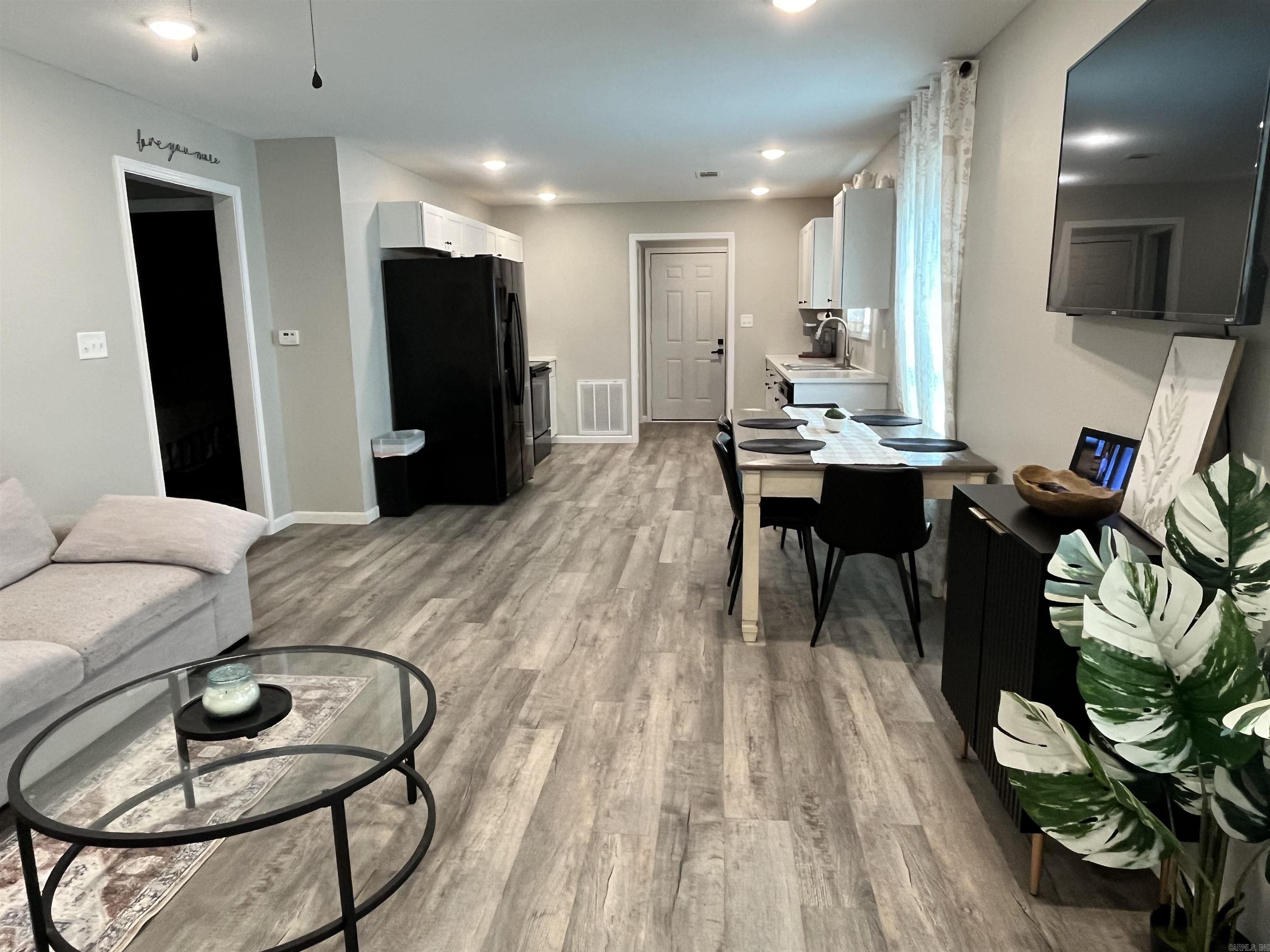 1733 Caddo  Arkadelphia, AR