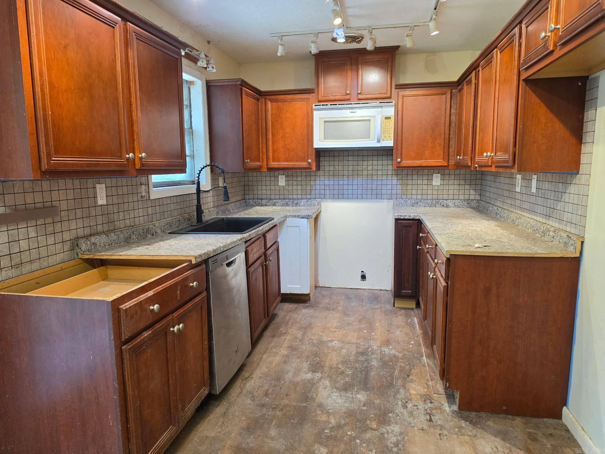 9 Saotee  Cherokee Village, AR