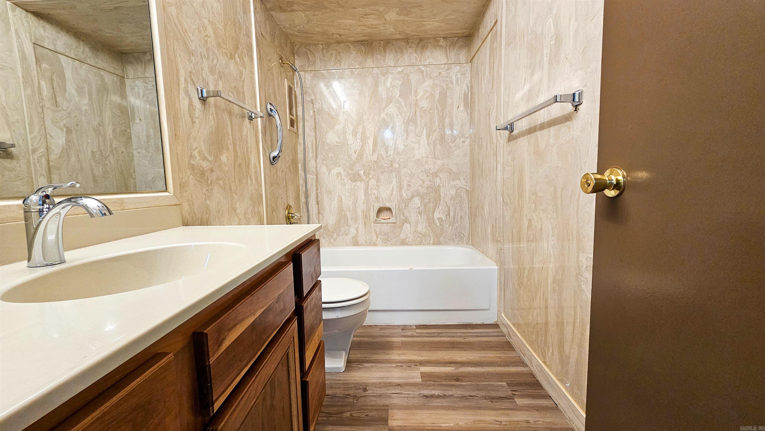 9727 Lanehart  Little Rock, AR