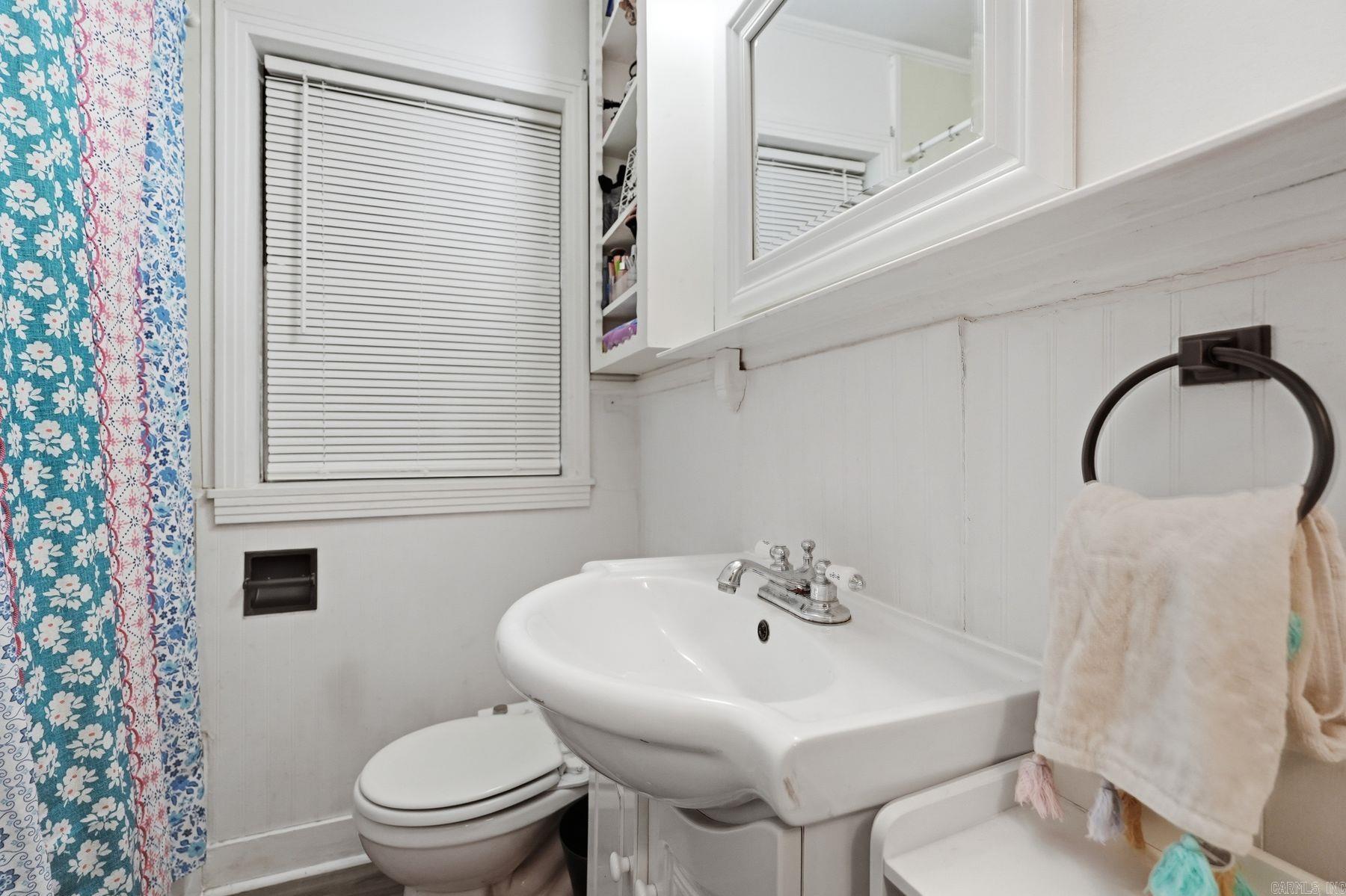 626 W Maple  Benton, AR