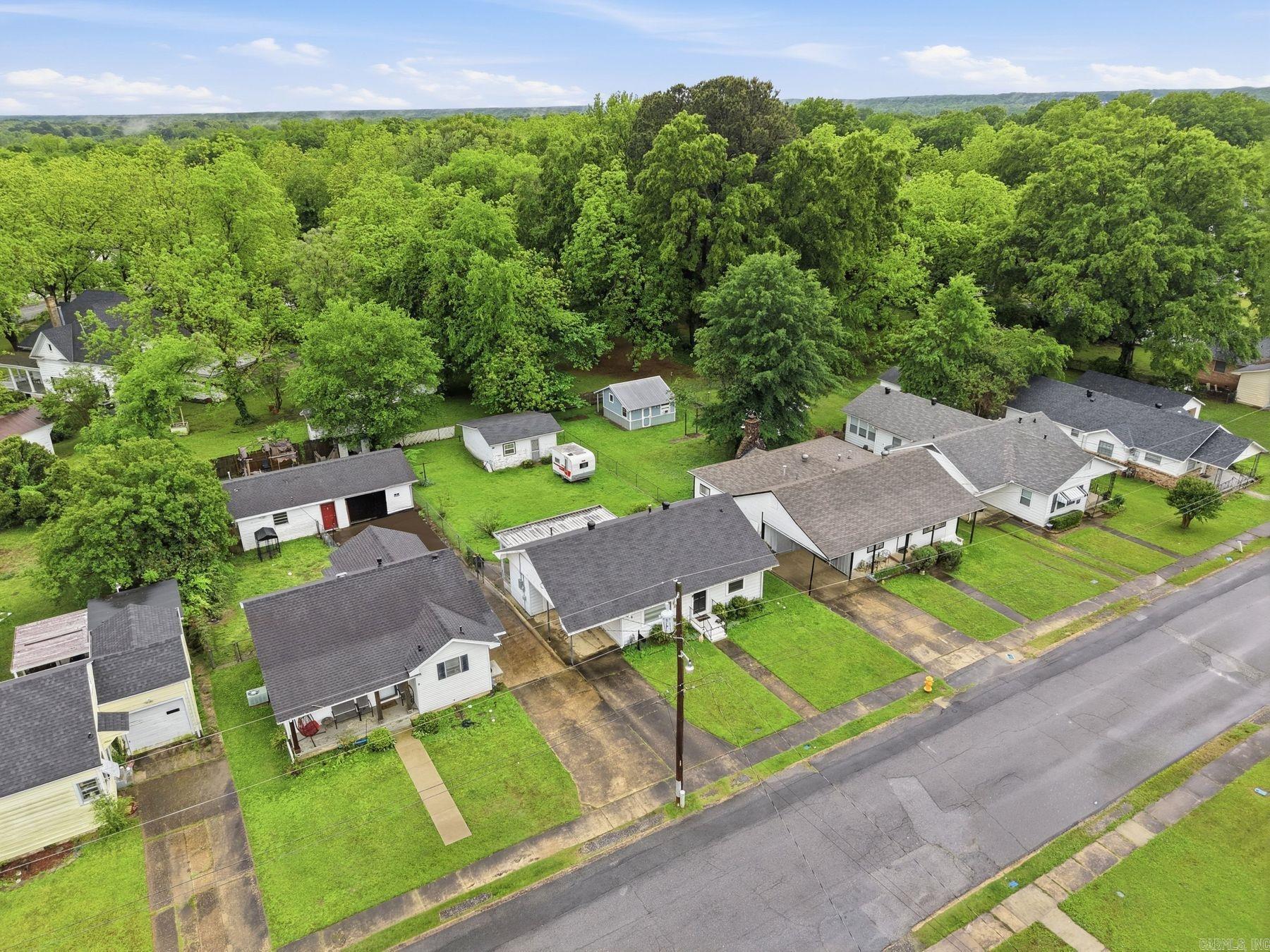 626 W Maple  Benton, AR