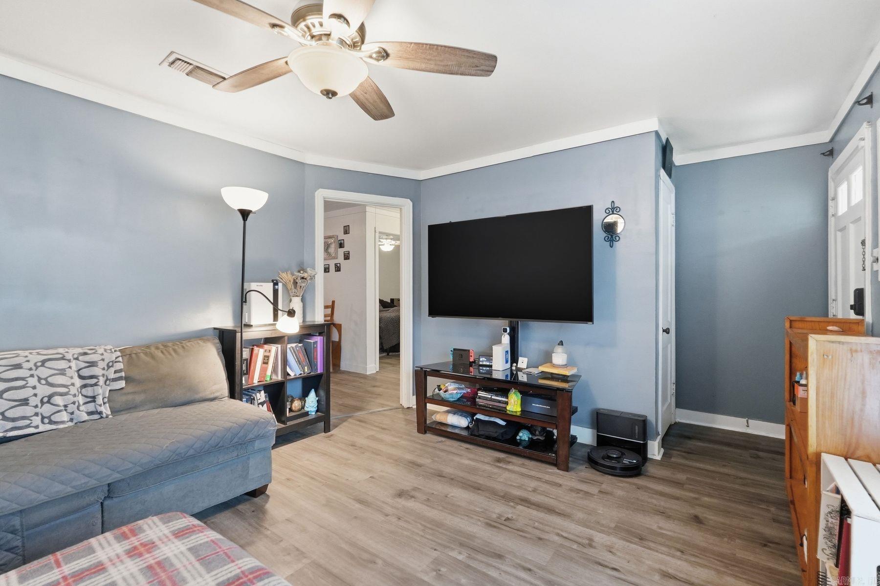 626 W Maple  Benton, AR