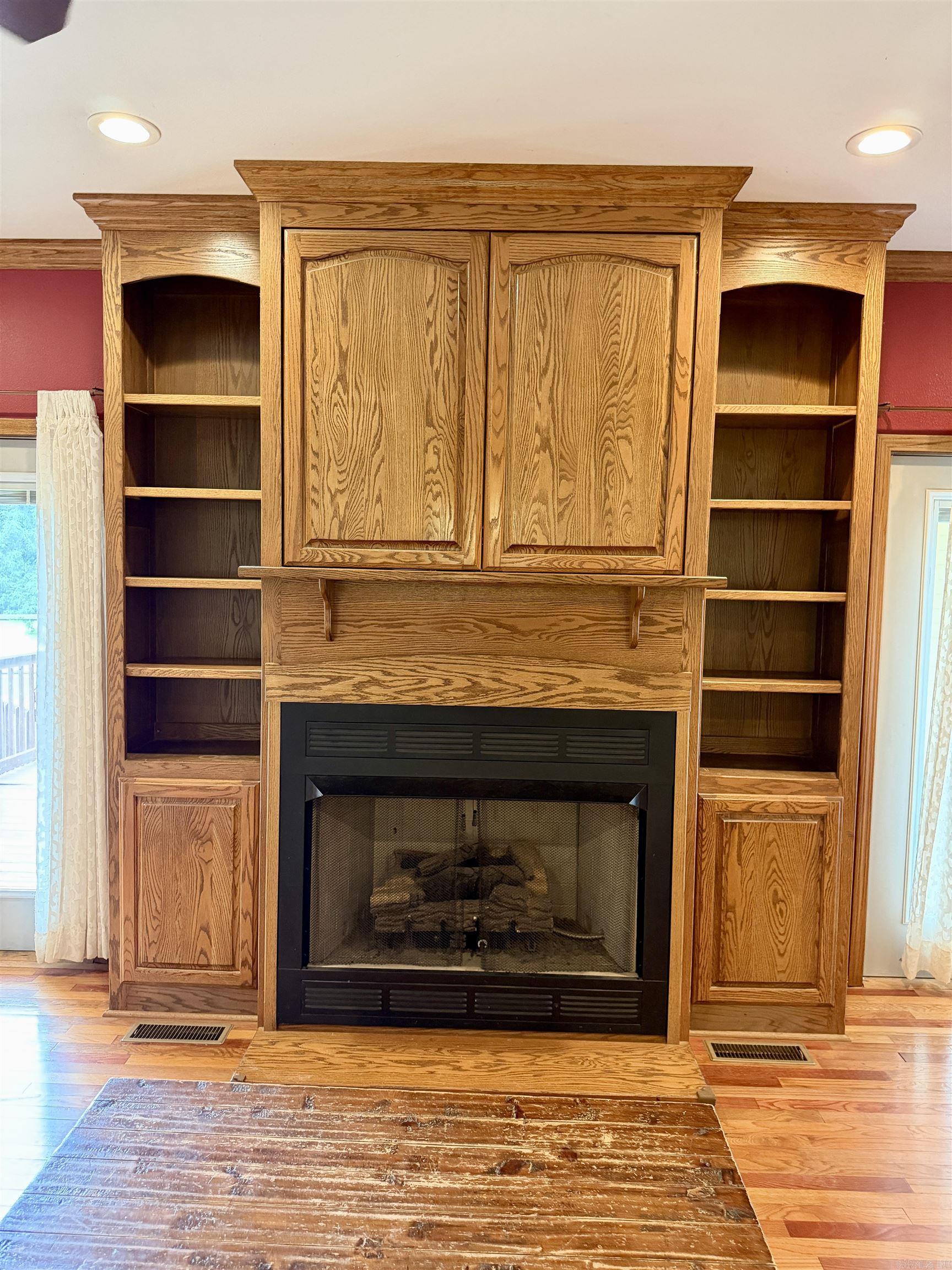 328 County Road 3467  Clarksville, AR