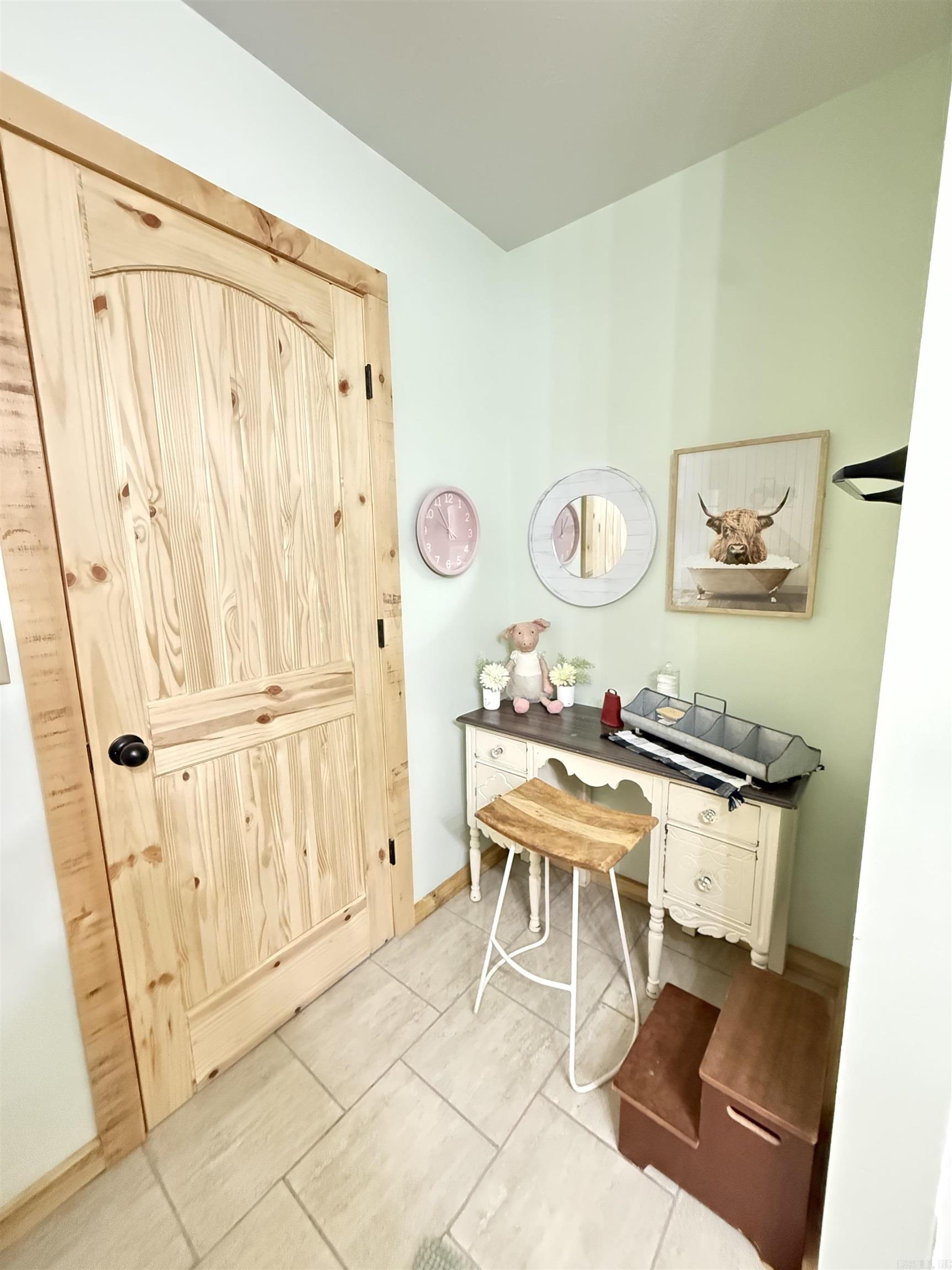 1139 Fayes Forest  Clinton, AR