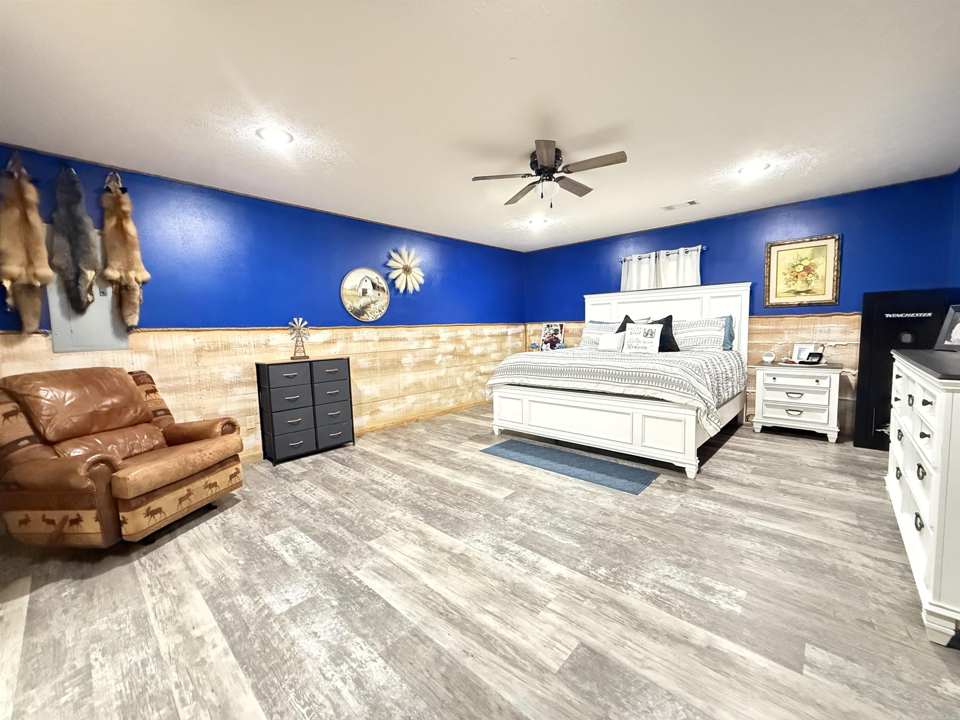 1139 Fayes Forest  Clinton, AR