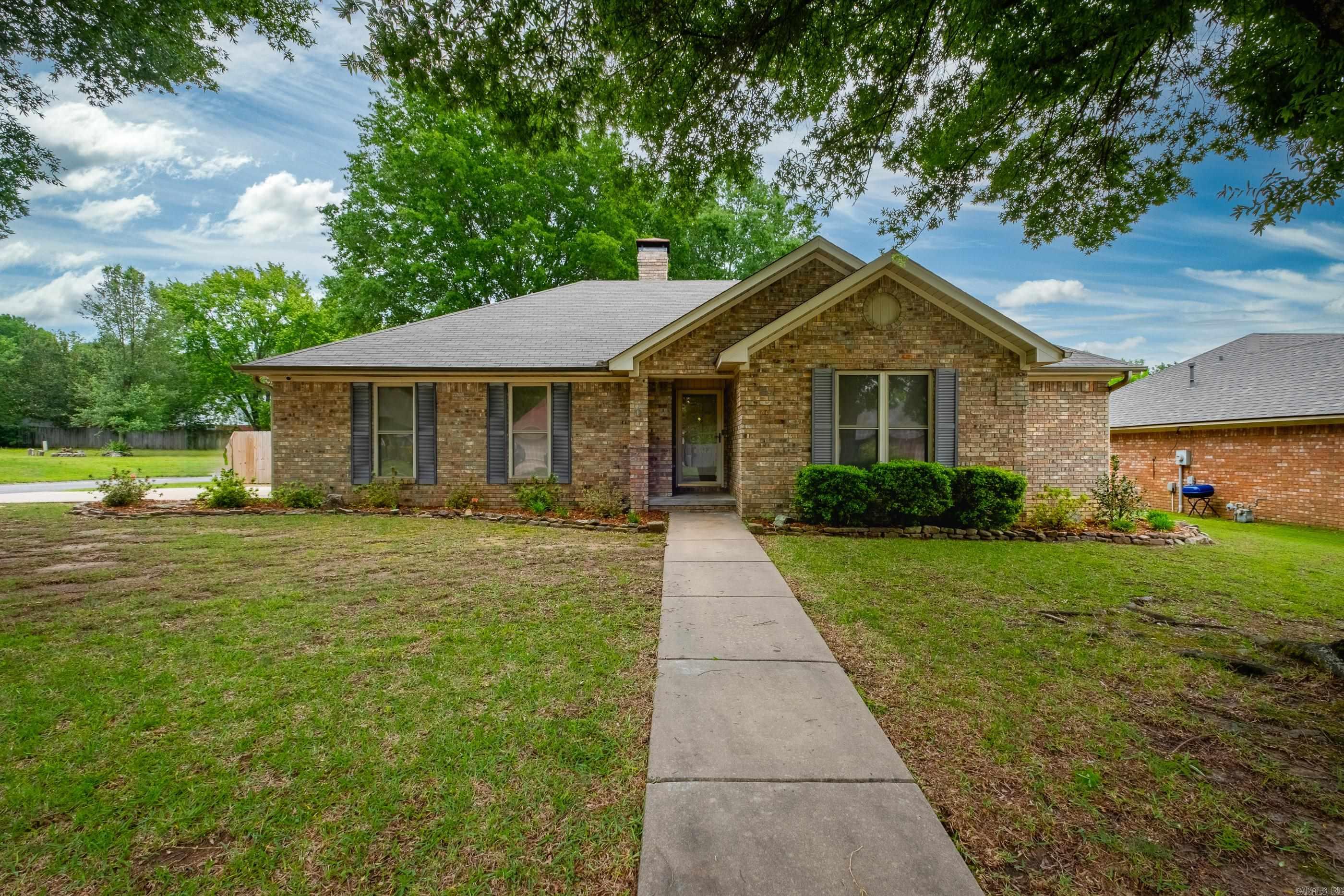 2460 Krysal Kreek  Conway, AR