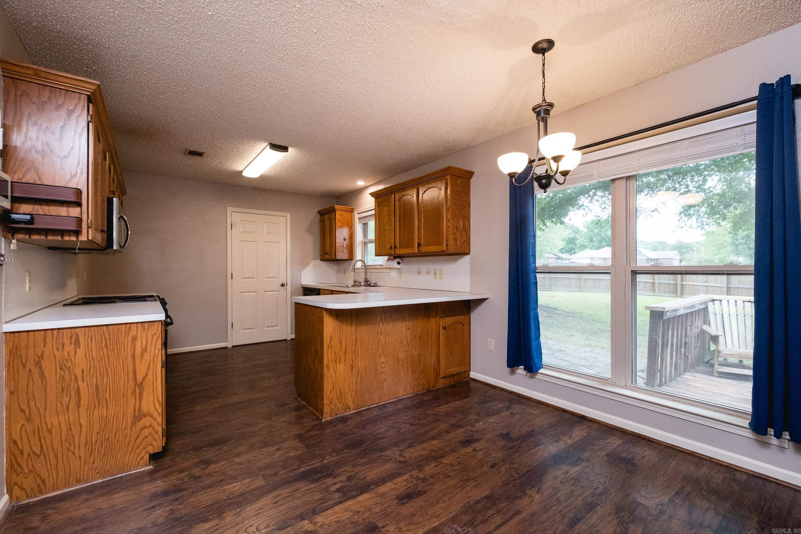 2460 Krysal Kreek  Conway, AR