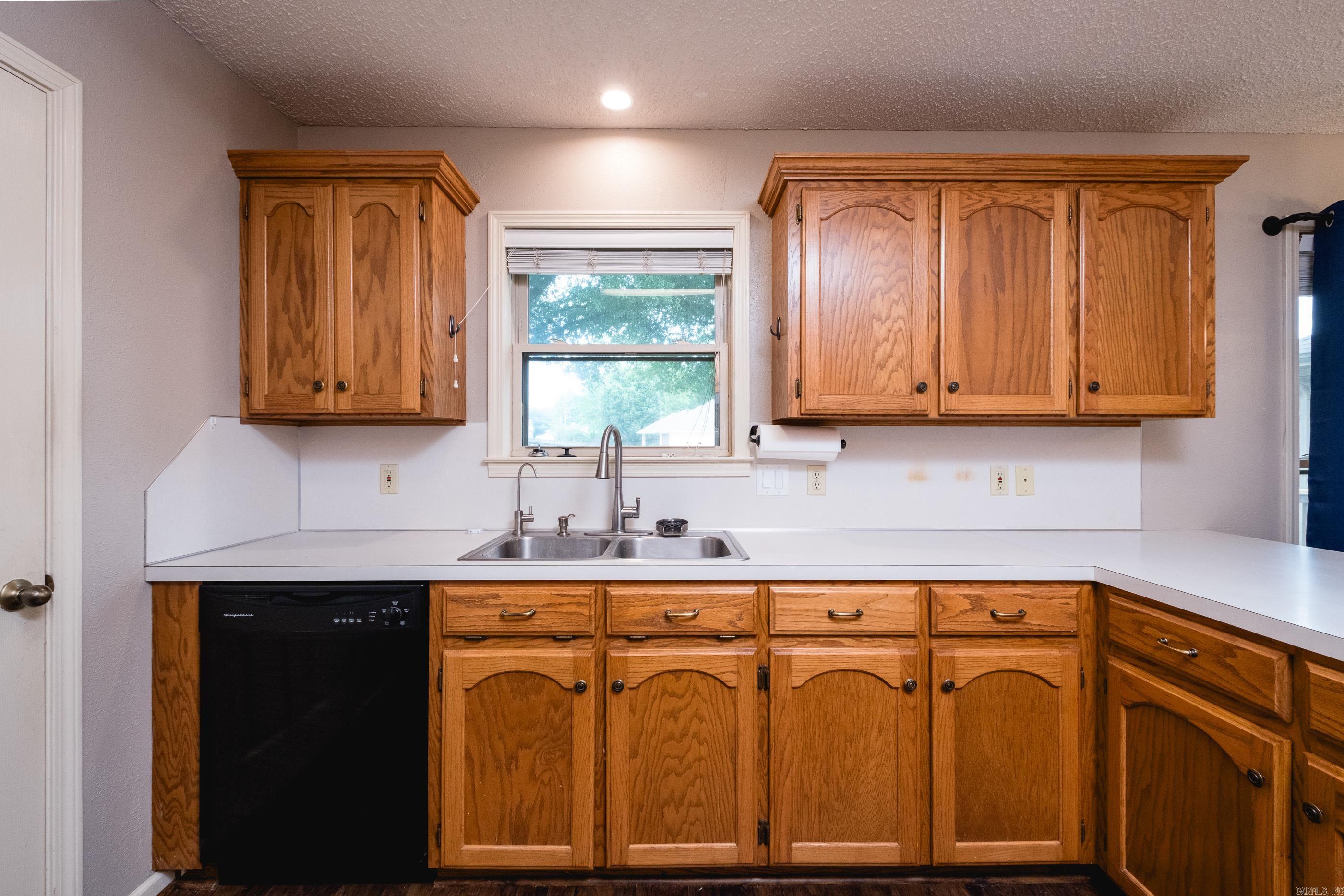 2460 Krysal Kreek  Conway, AR